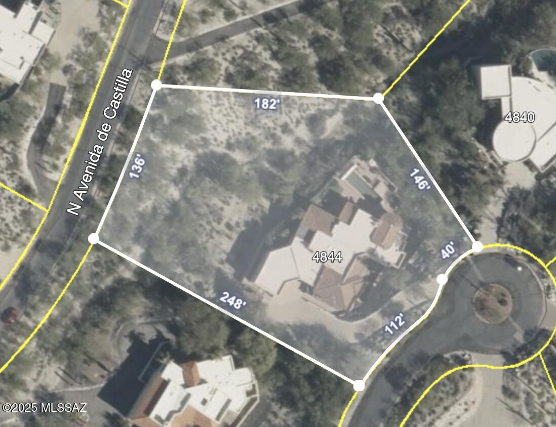 4844 N Avenida De Castilla