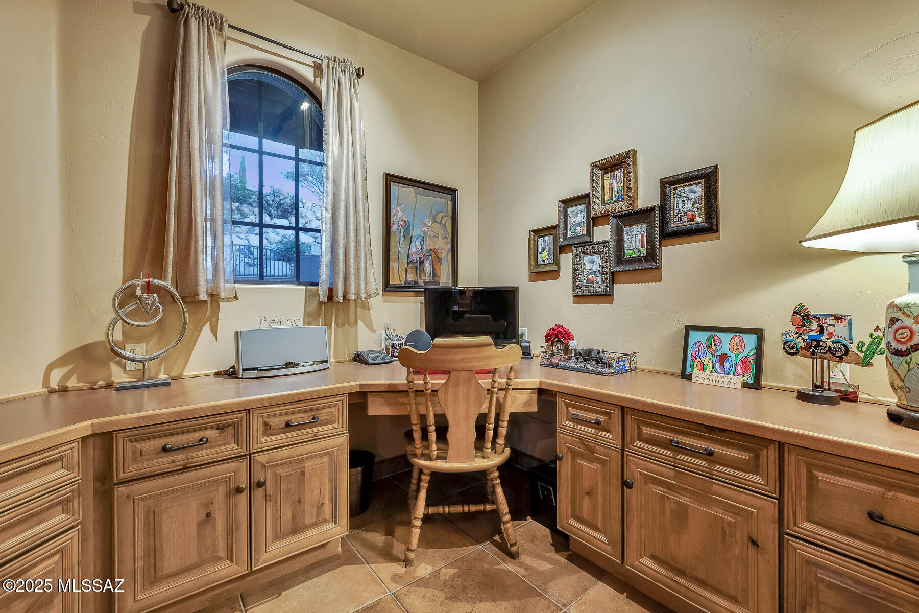 4844 N Avenida De Castilla