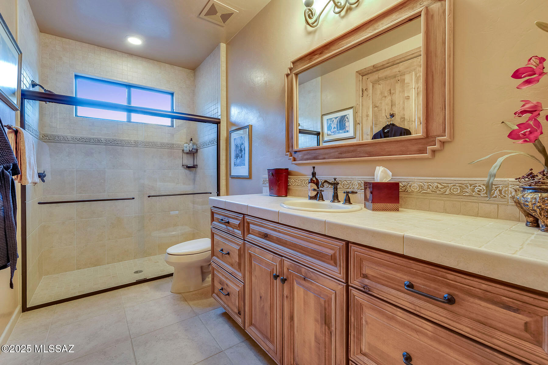 4844 N Avenida De Castilla