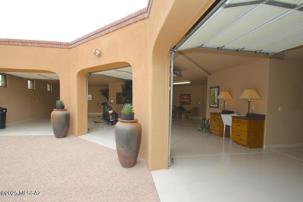 4844 N Avenida De Castilla
