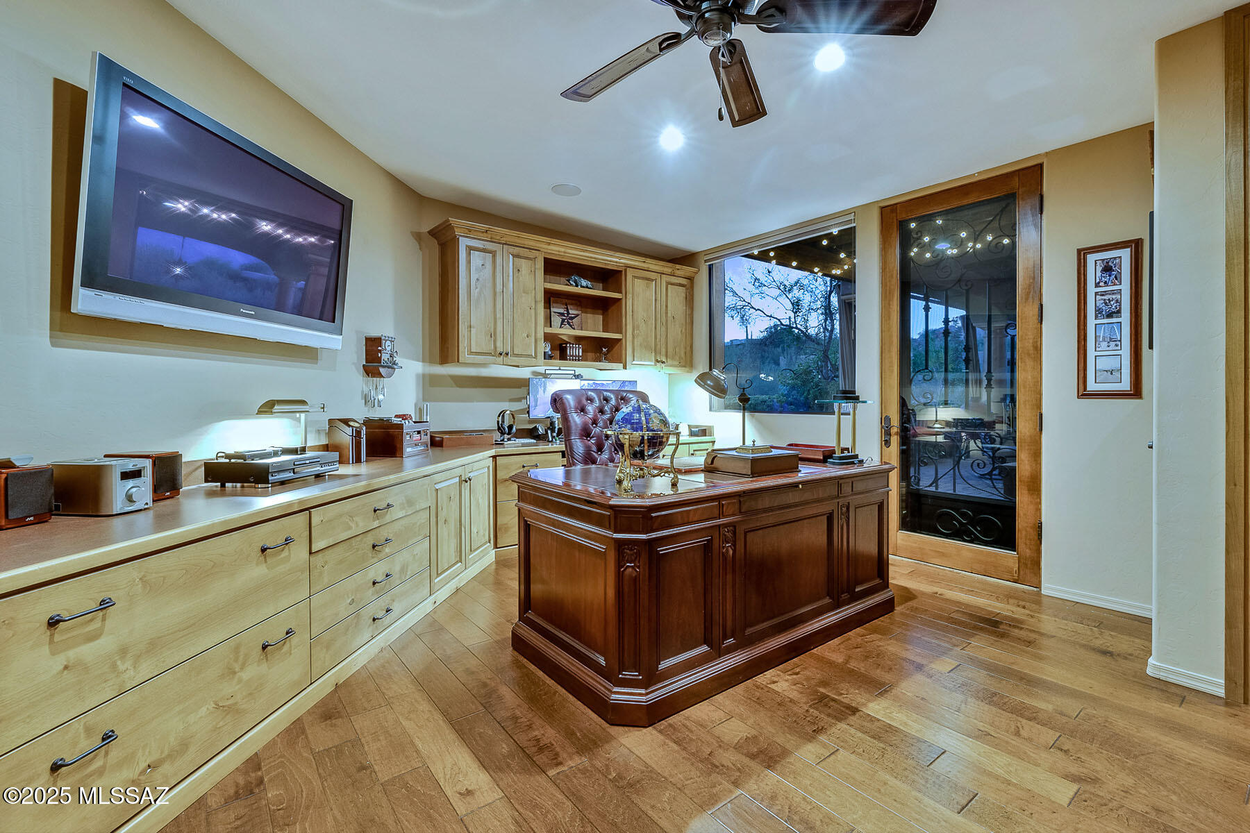 4844 N Avenida De Castilla