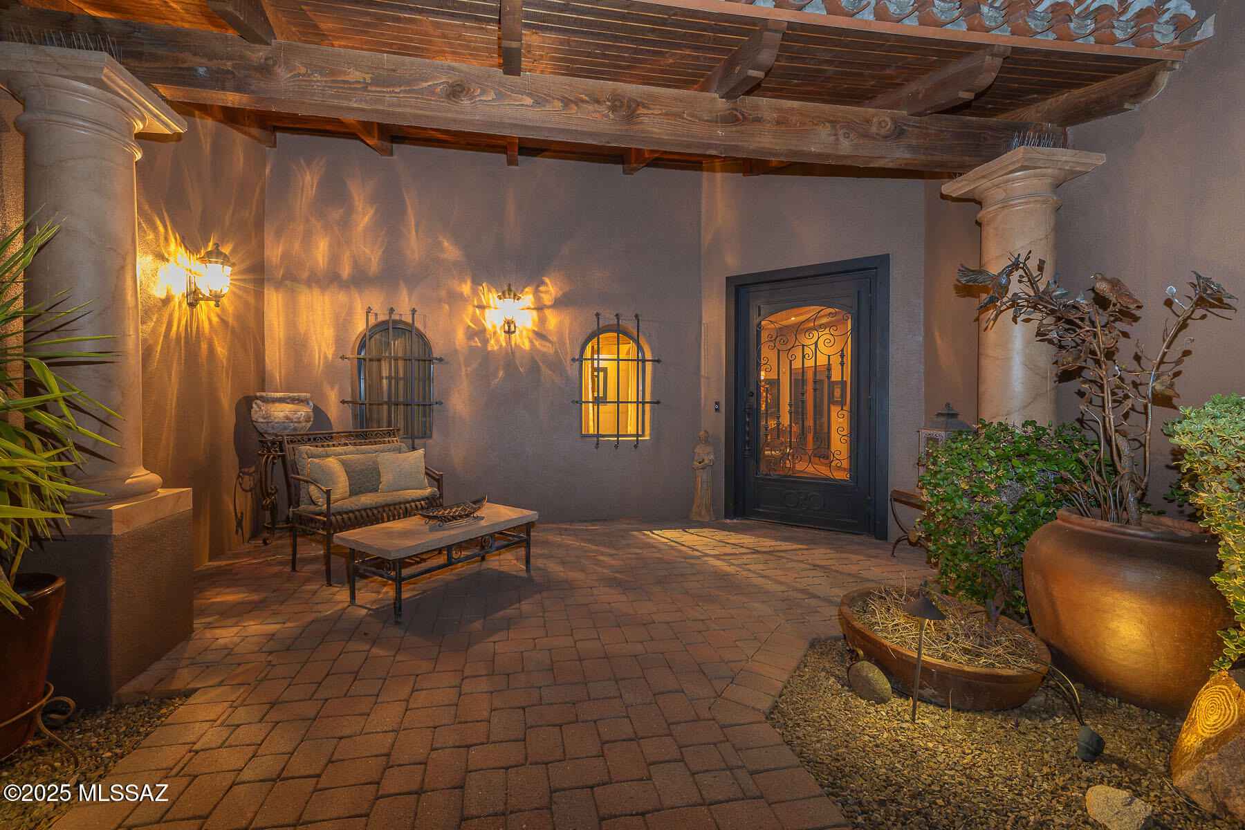 4844 N Avenida De Castilla