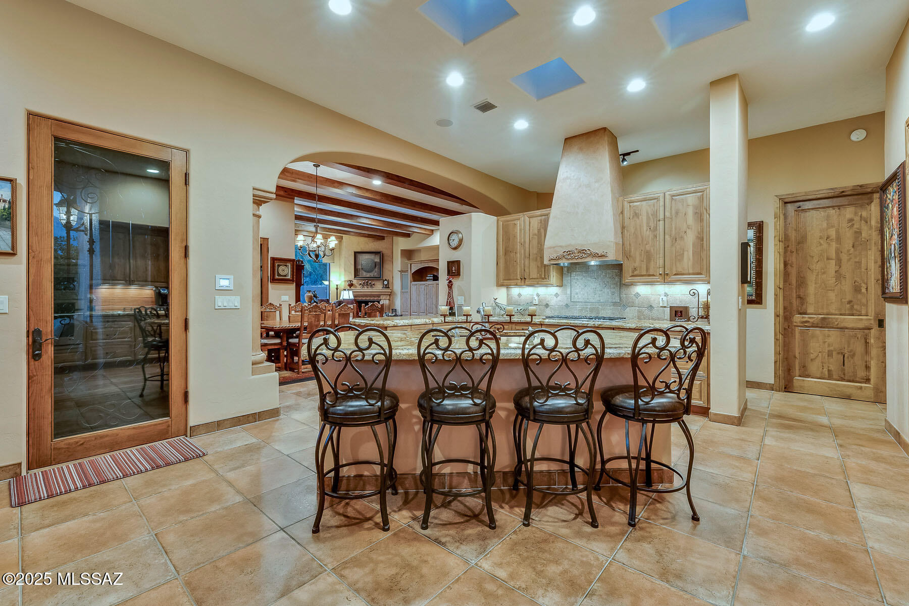 4844 N Avenida De Castilla
