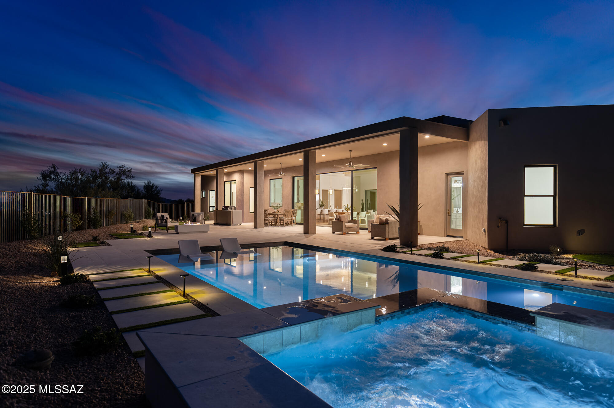 13870 N Dove Canyon Pass