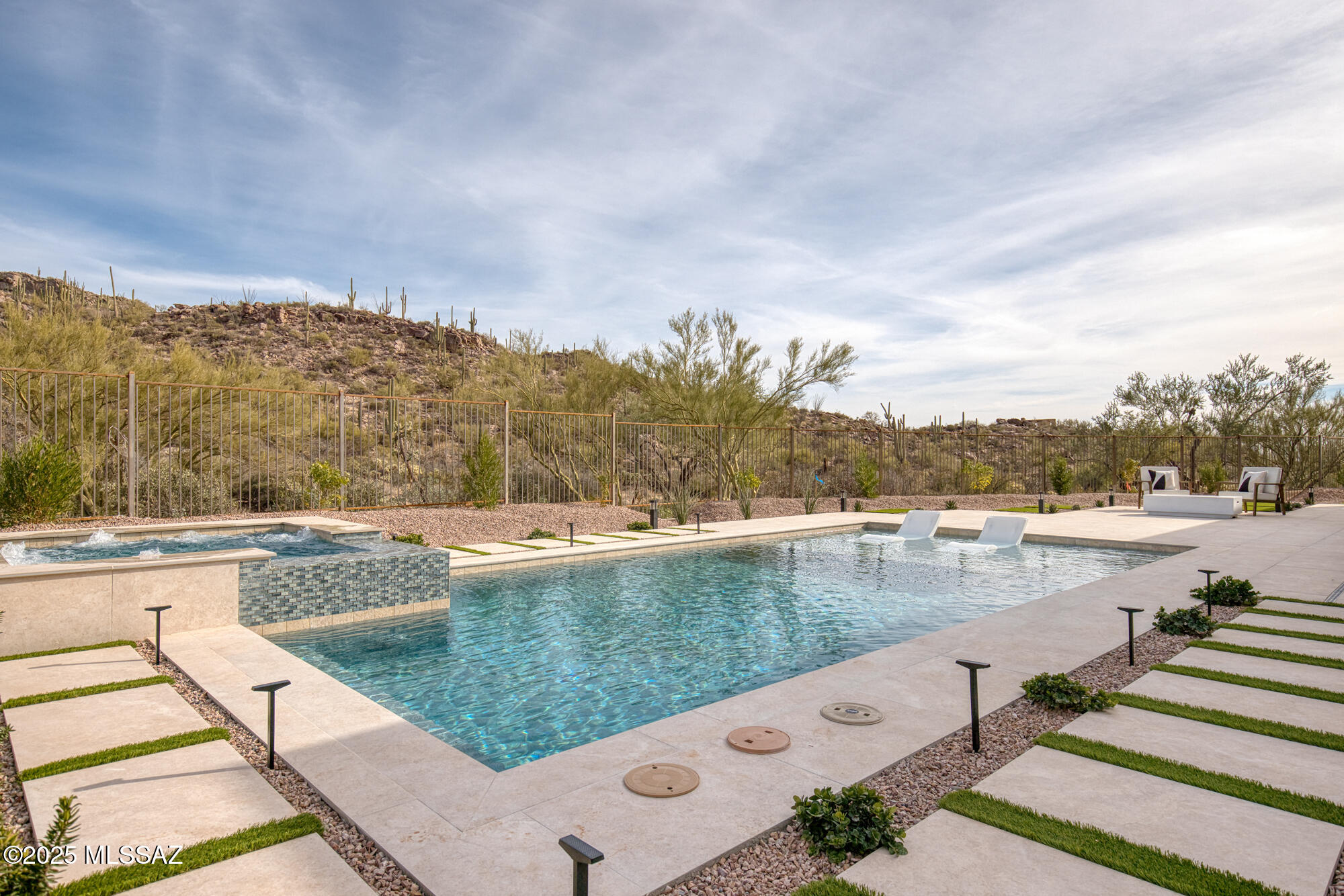 13870 N Dove Canyon Pass