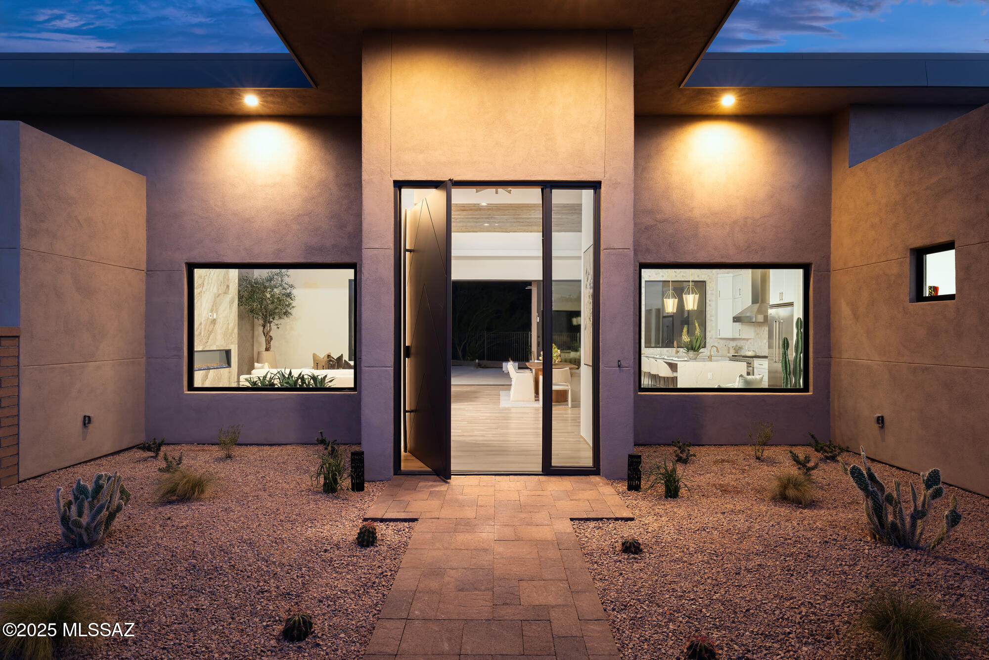 13870 N Dove Canyon Pass