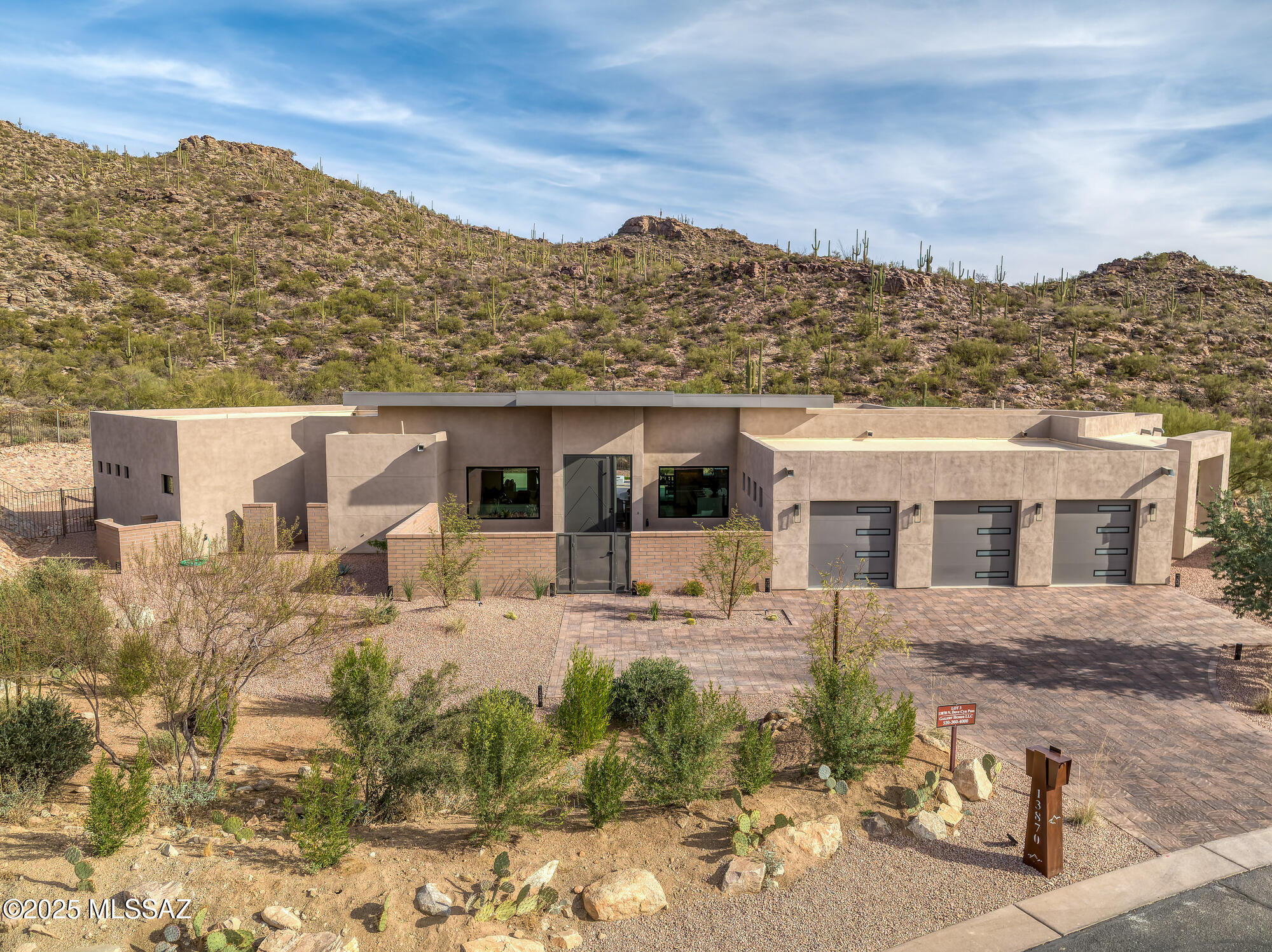 13870 N Dove Canyon Pass