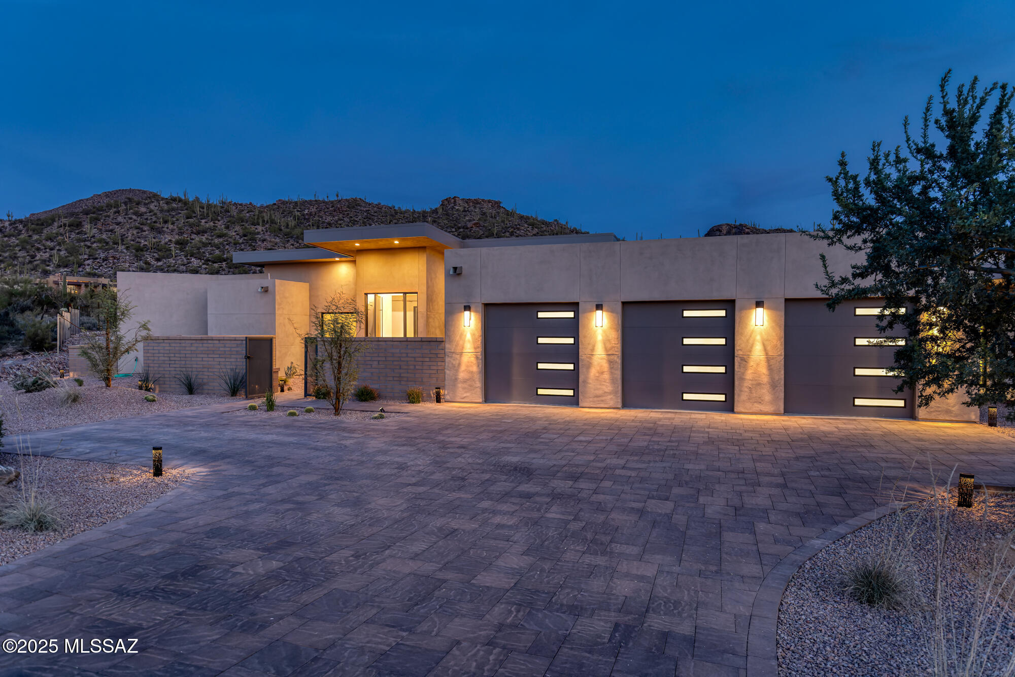 13870 N Dove Canyon Pass