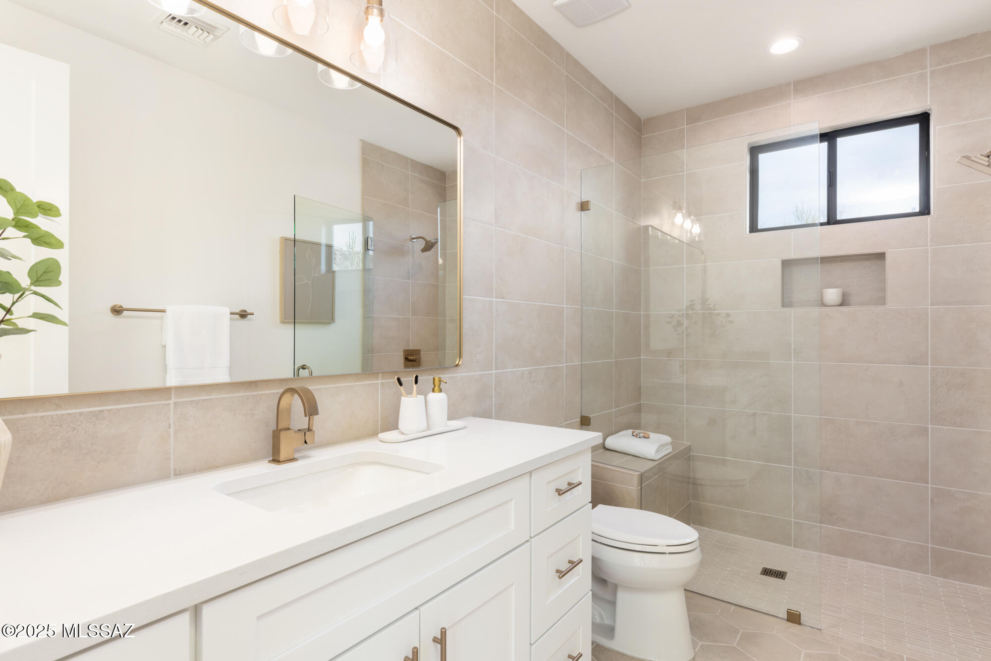 13870 N Dove Canyon Pass