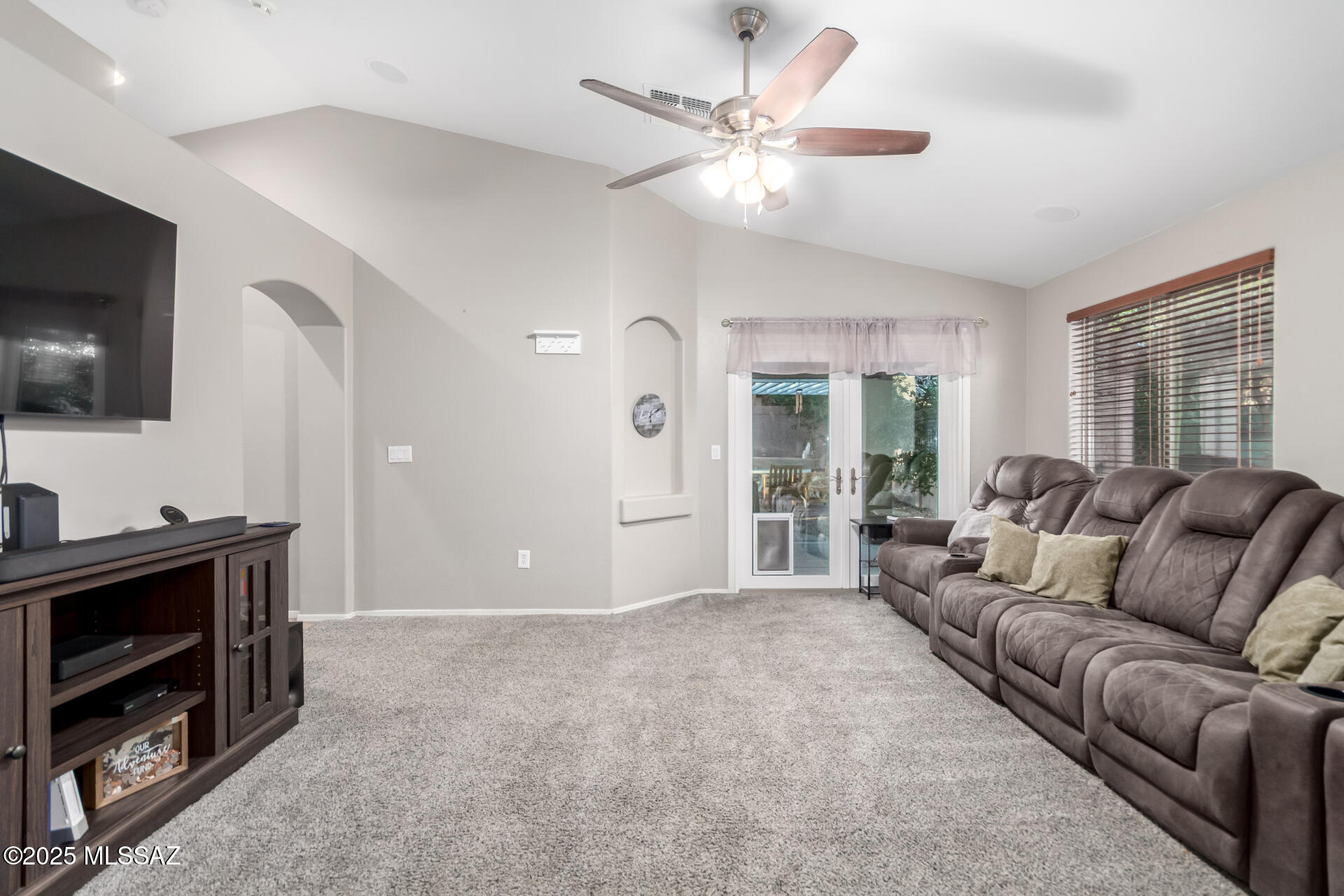 111 S Beyerville Place