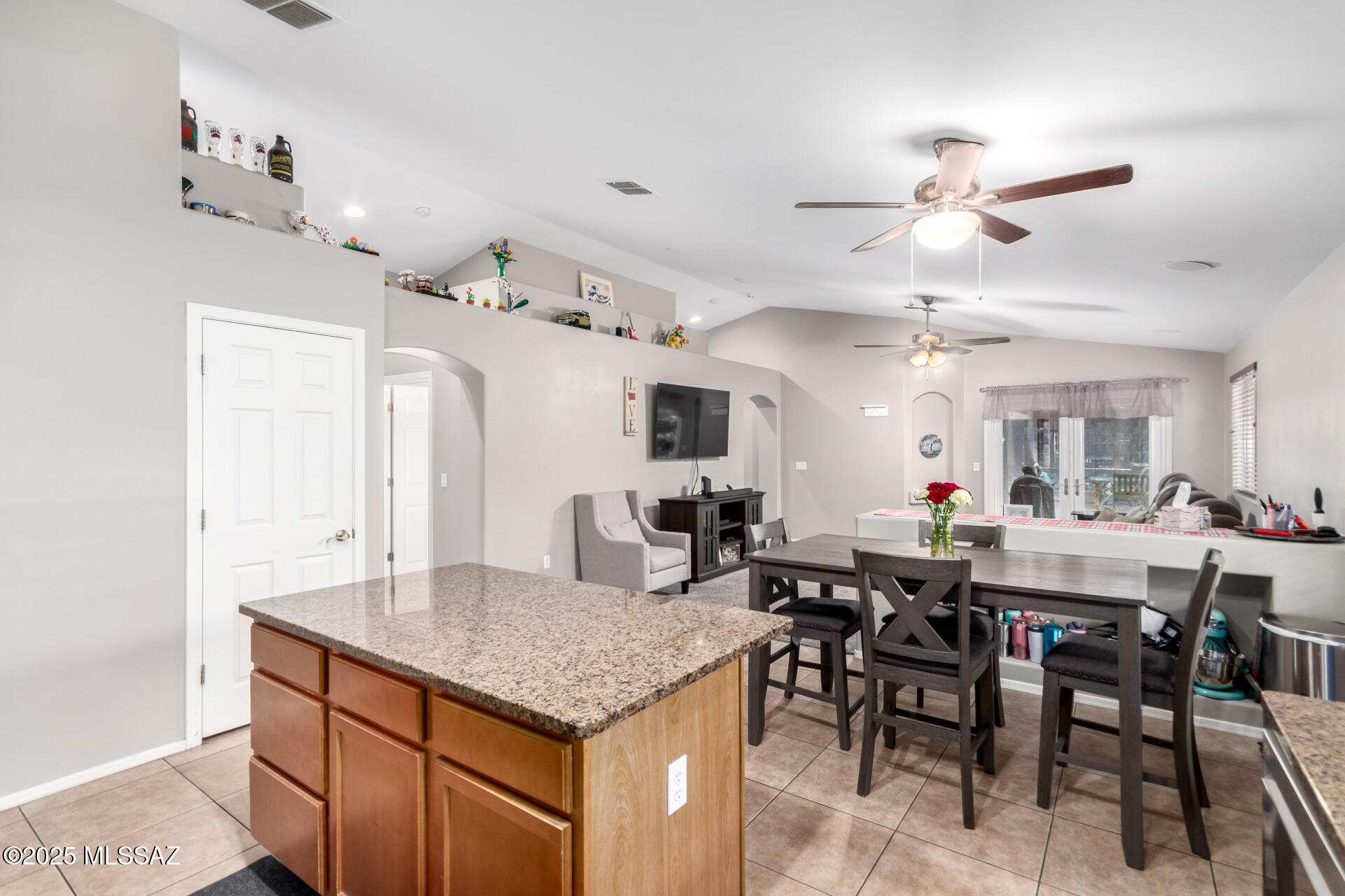 111 S Beyerville Place