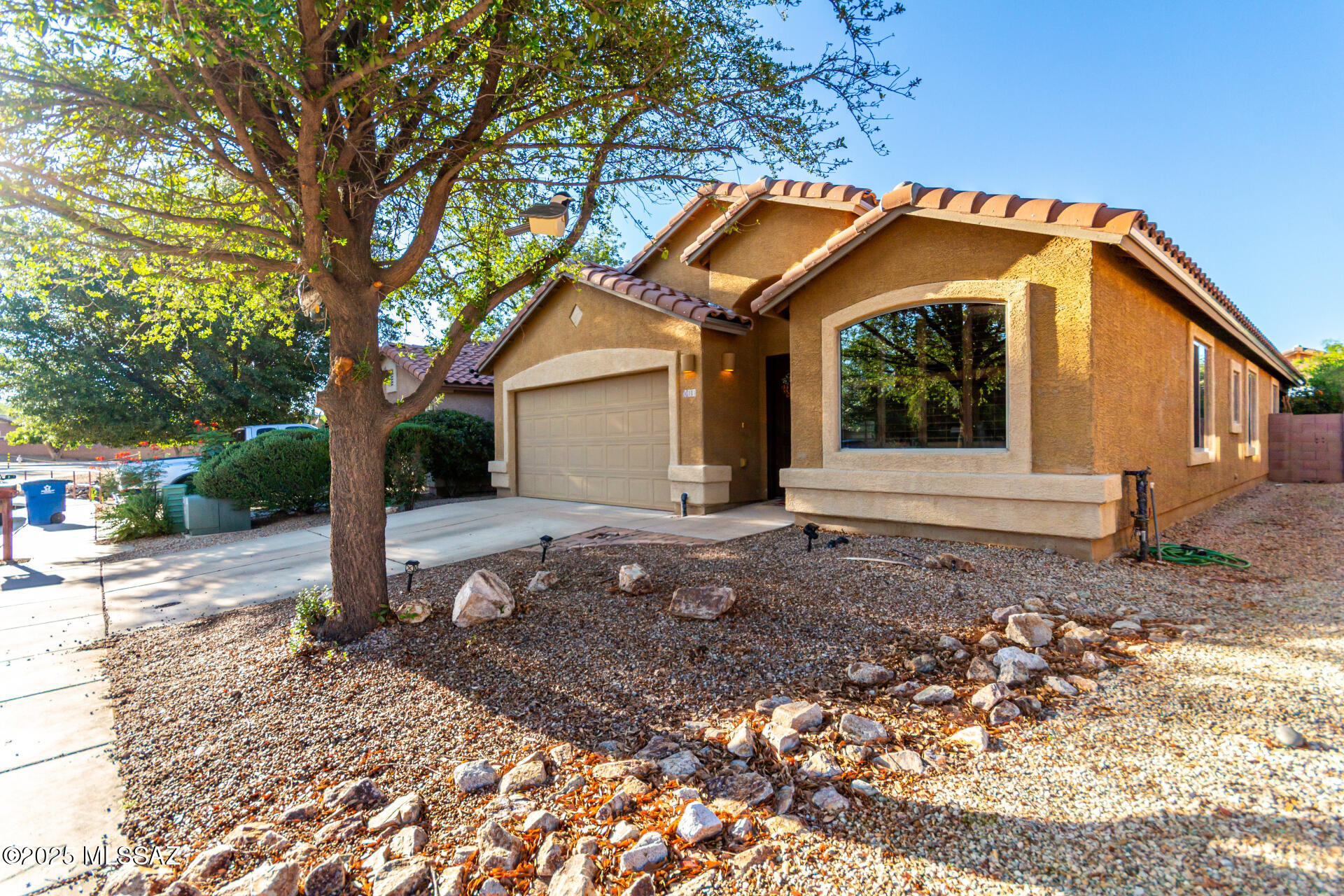 111 S Beyerville Place