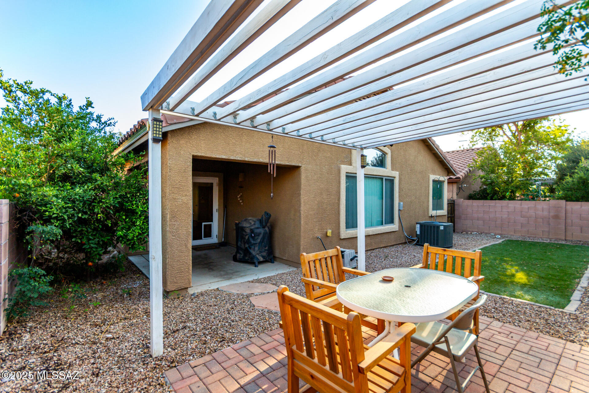 111 S Beyerville Place