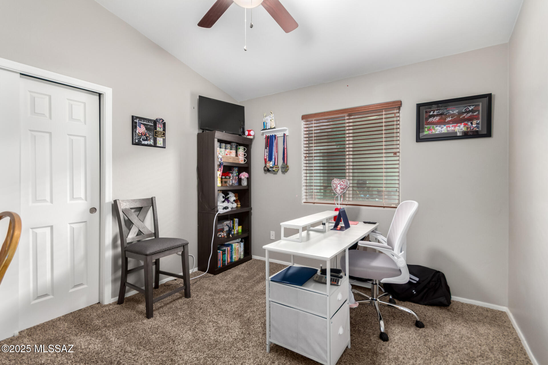 111 S Beyerville Place