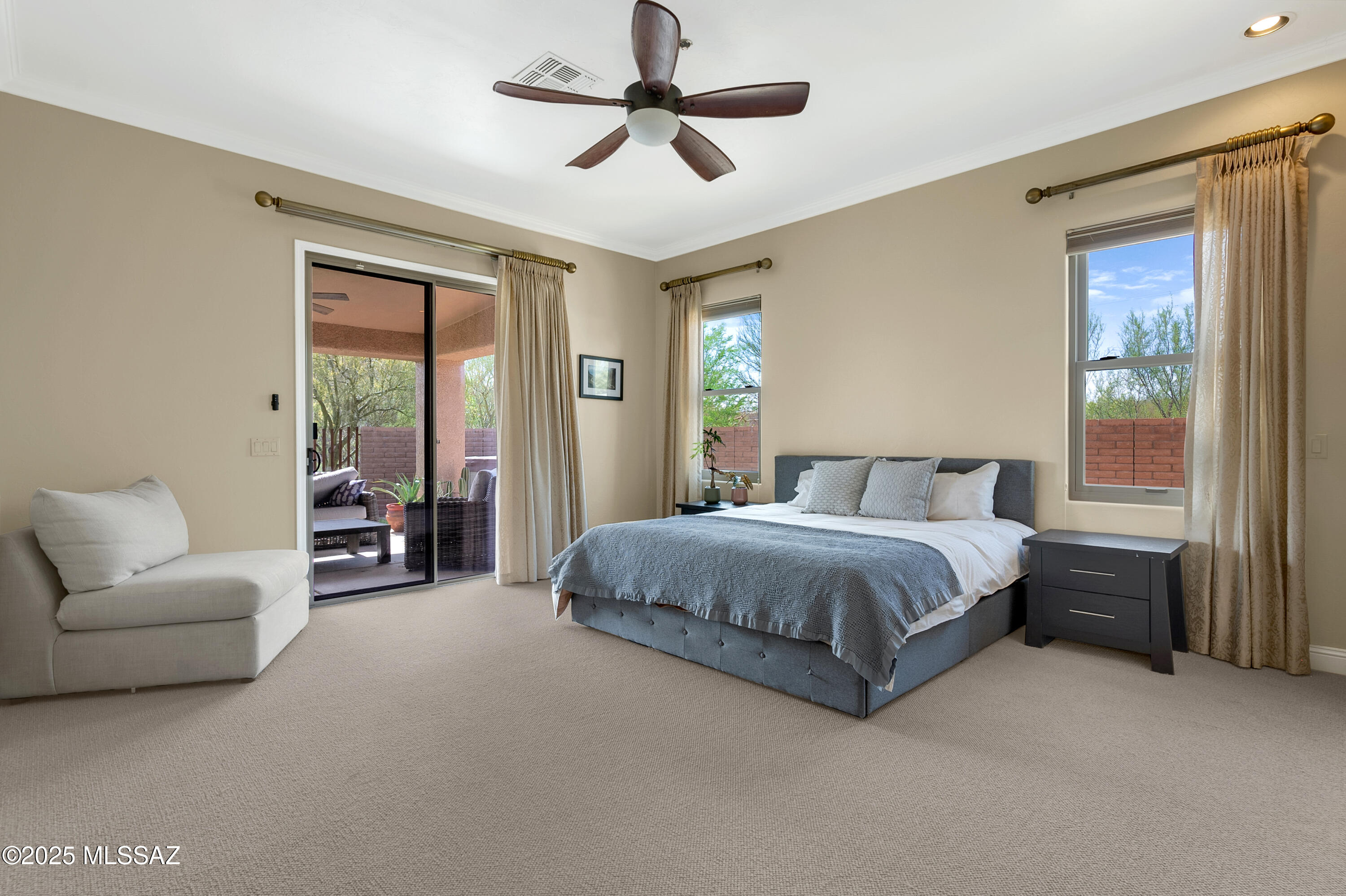 1808 W Quartz Rock Place
