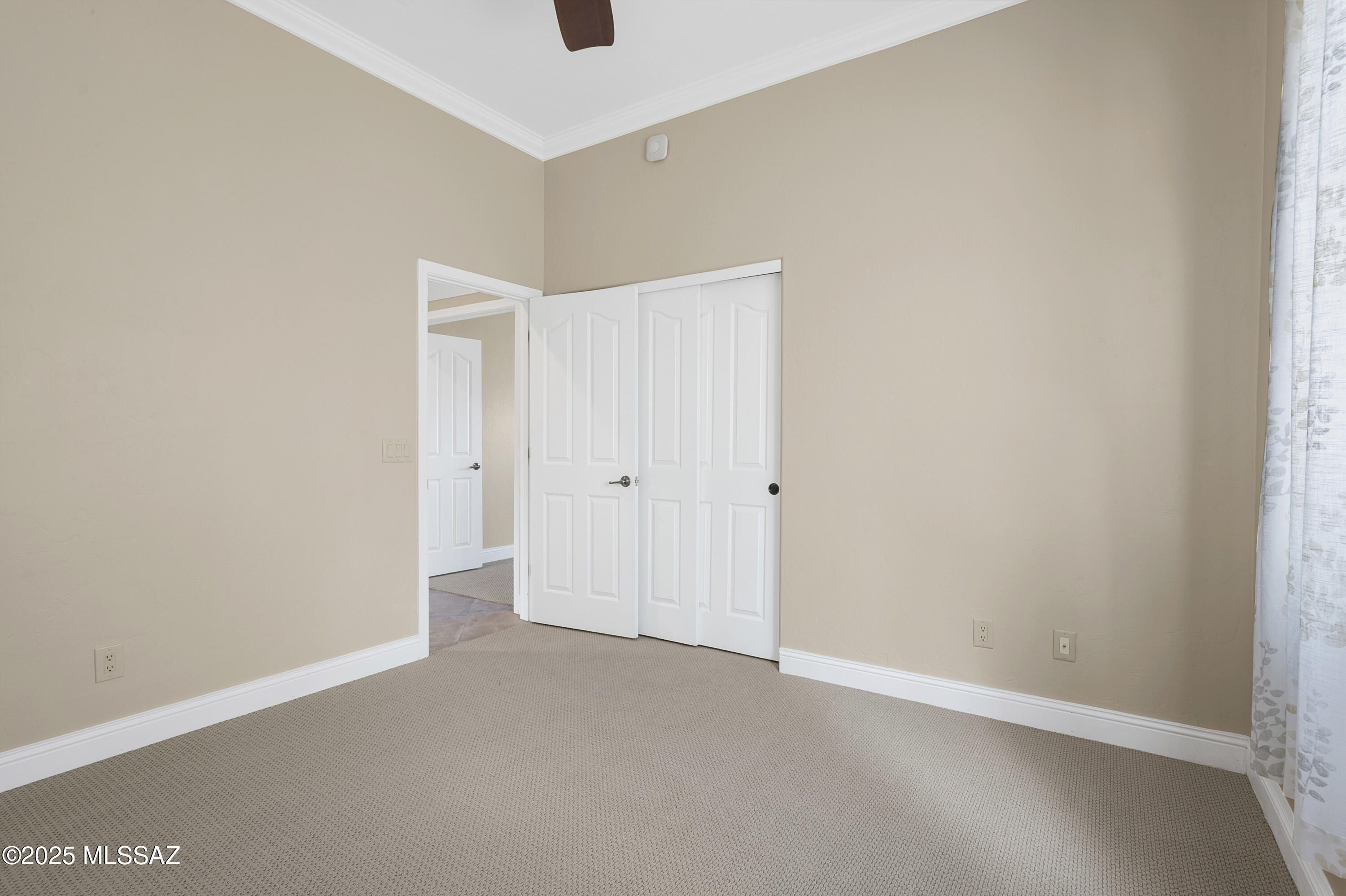 1808 W Quartz Rock Place