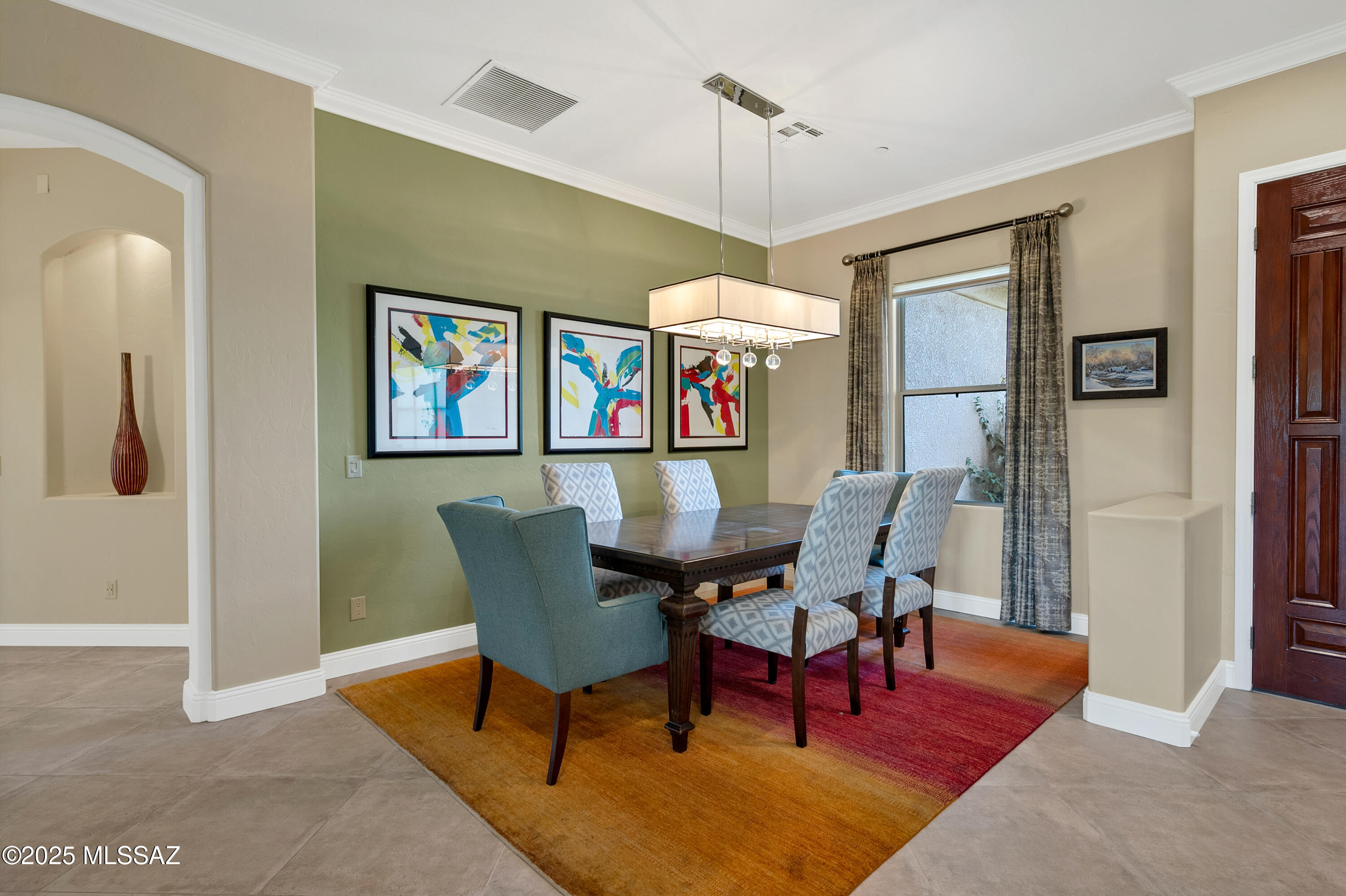 1808 W Quartz Rock Place
