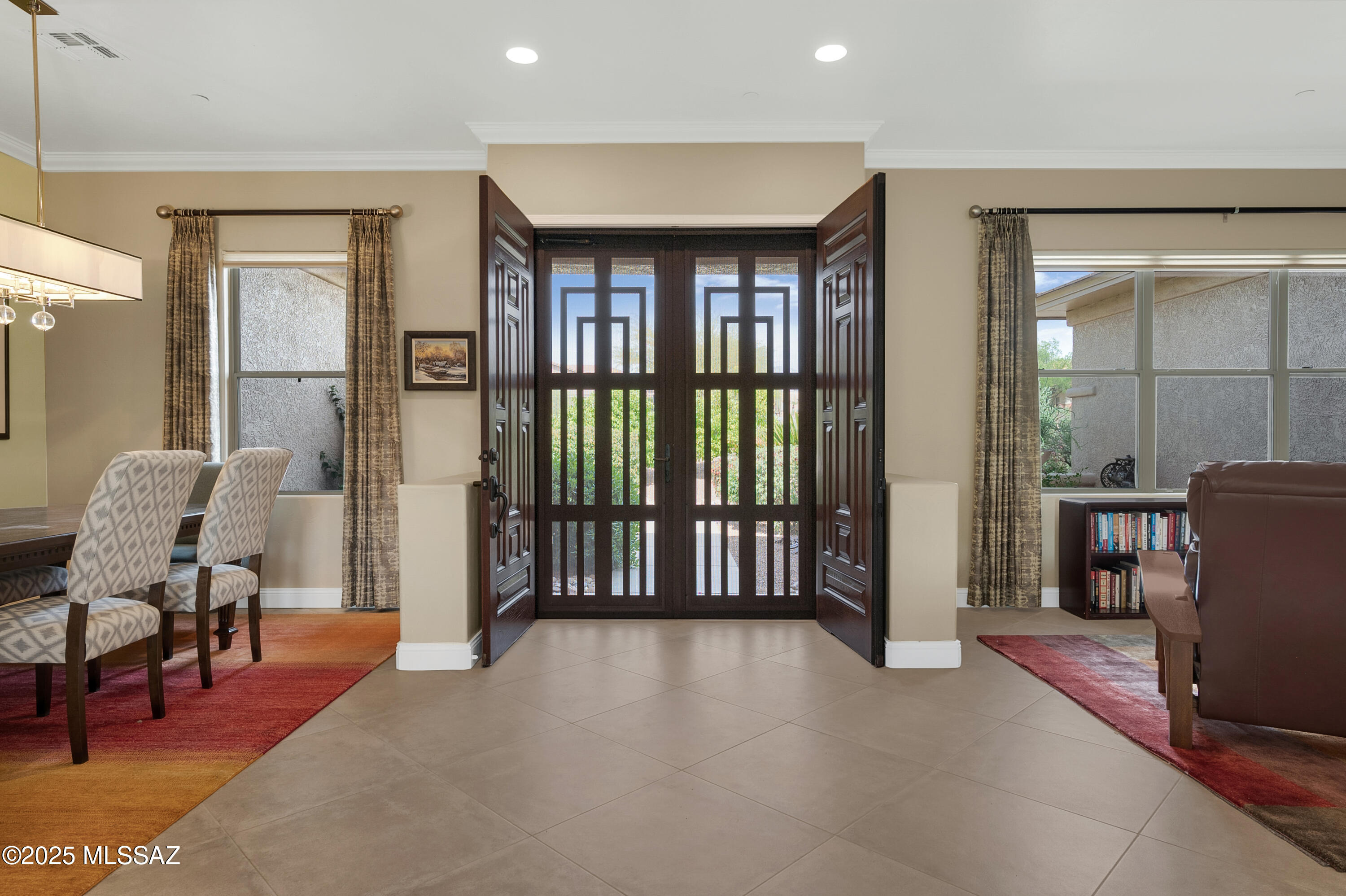 1808 W Quartz Rock Place
