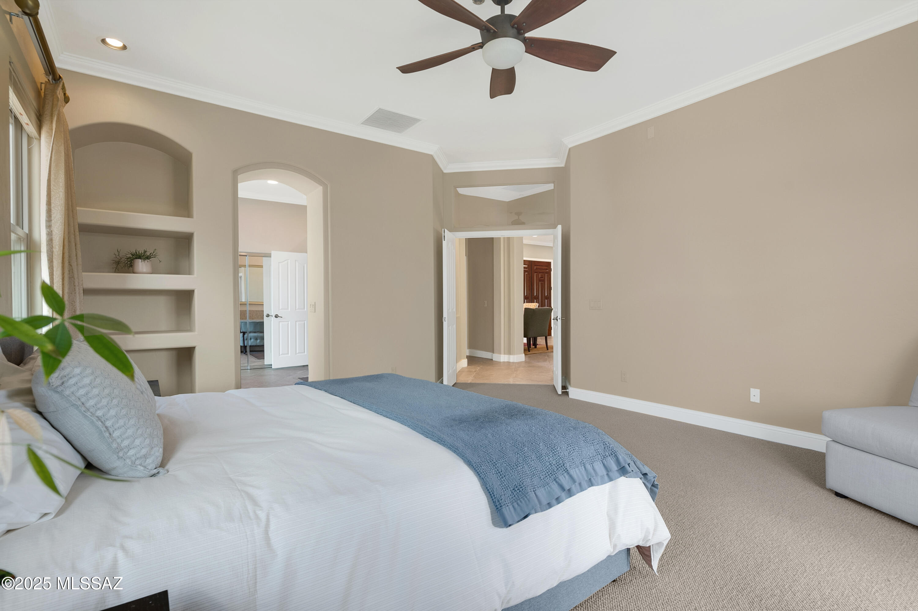 1808 W Quartz Rock Place