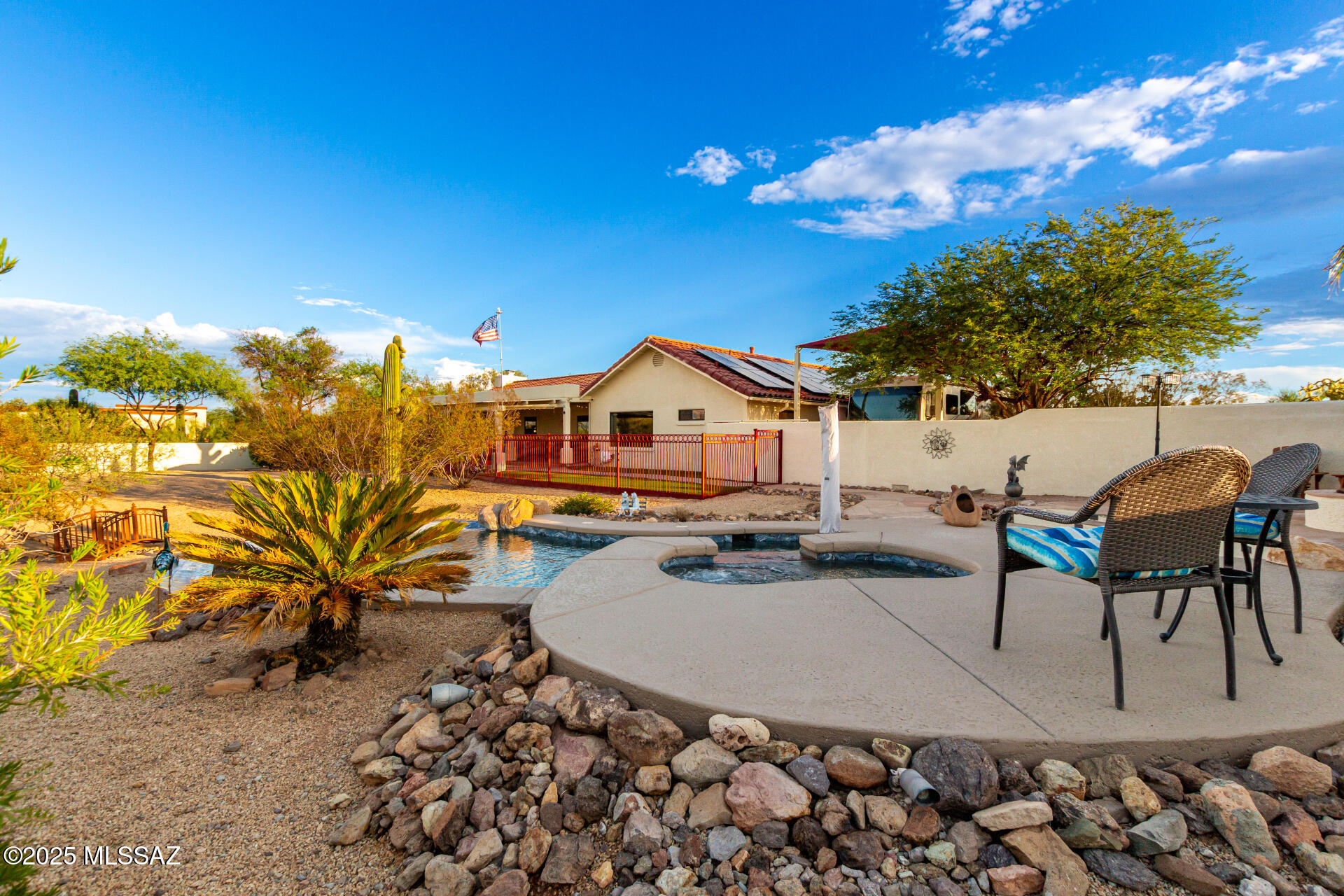 2592 W McClure Court