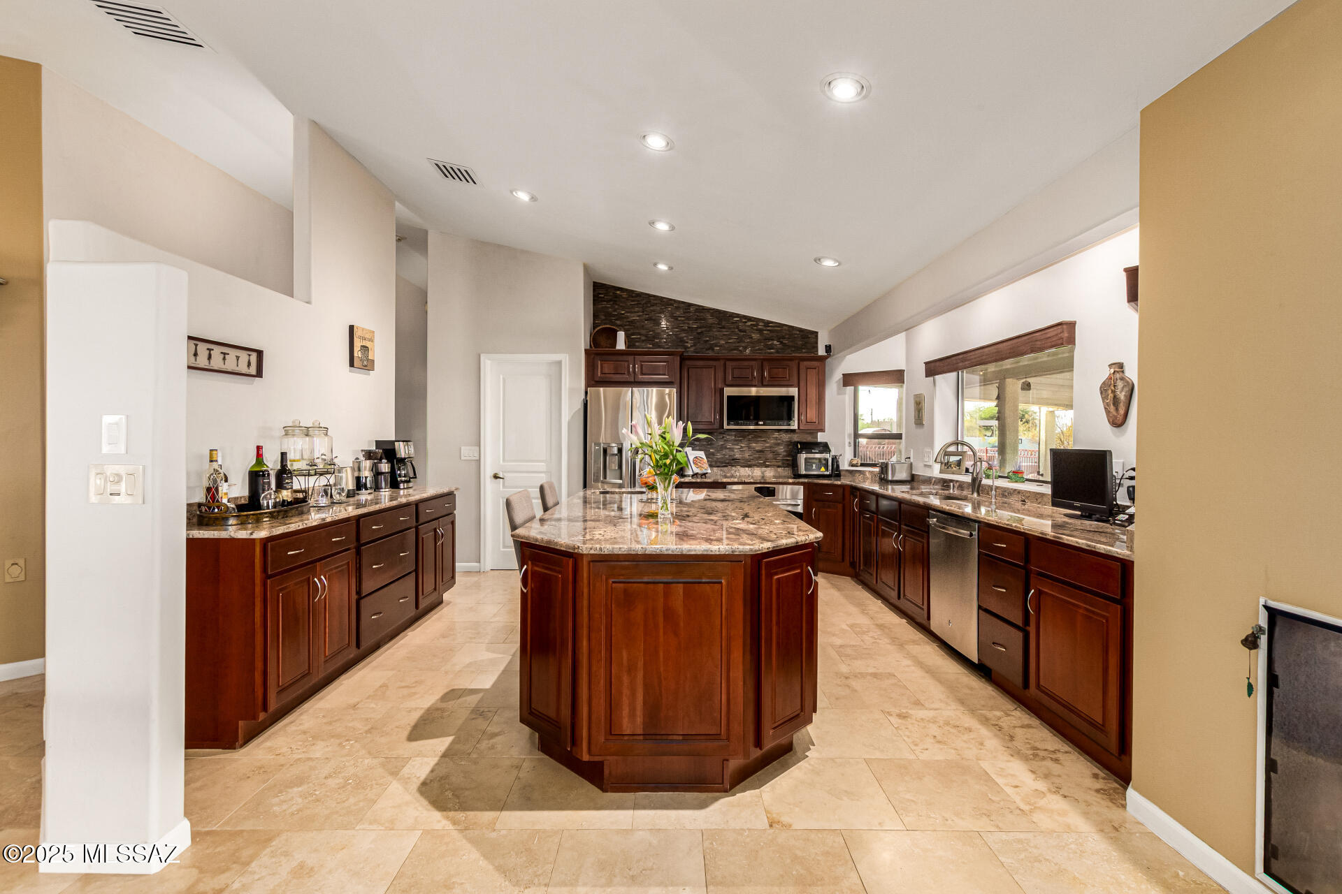 2592 W McClure Court