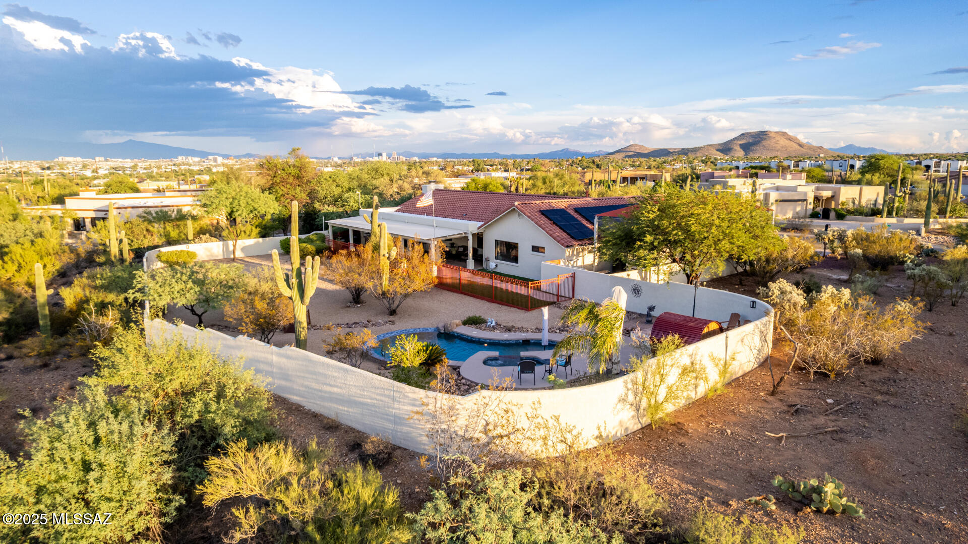2592 W McClure Court