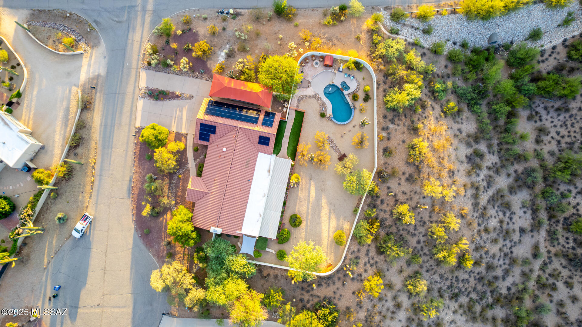 2592 W McClure Court