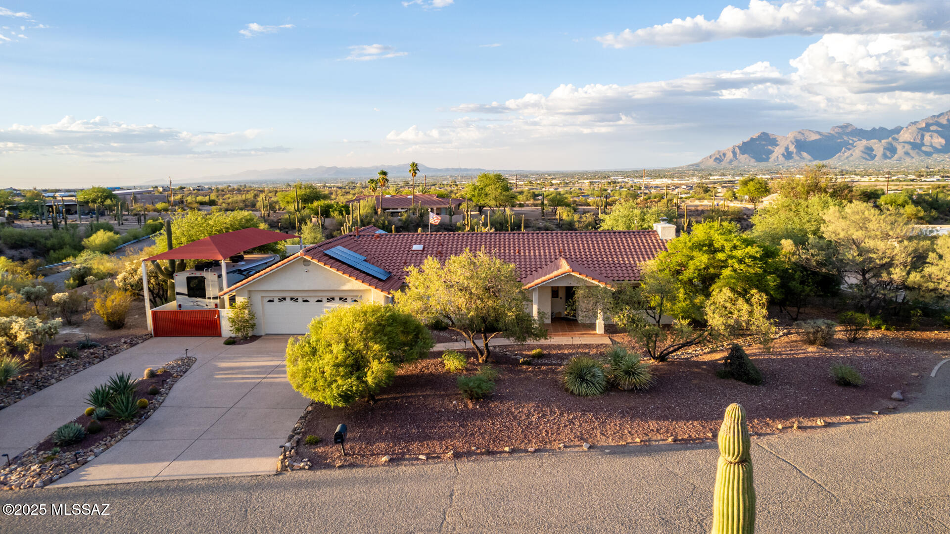 2592 W McClure Court