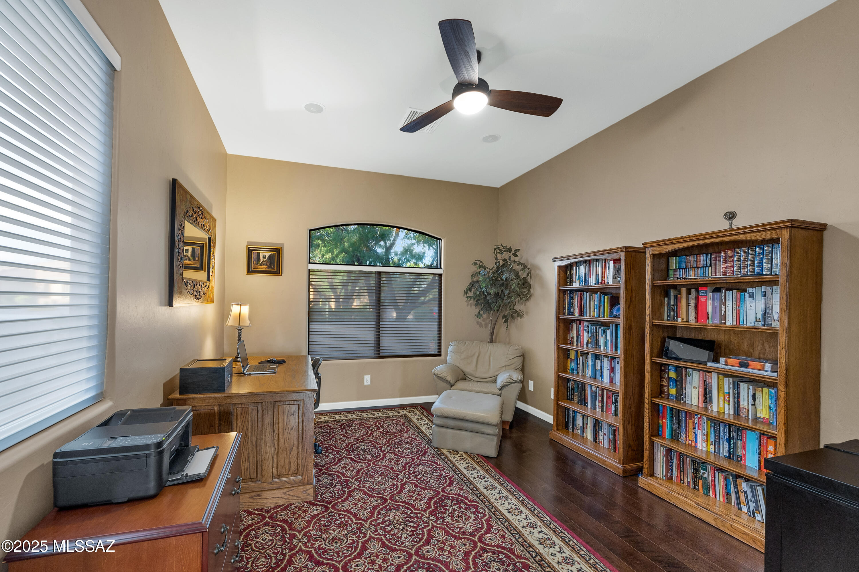 13837 N Steprock Canyon Place