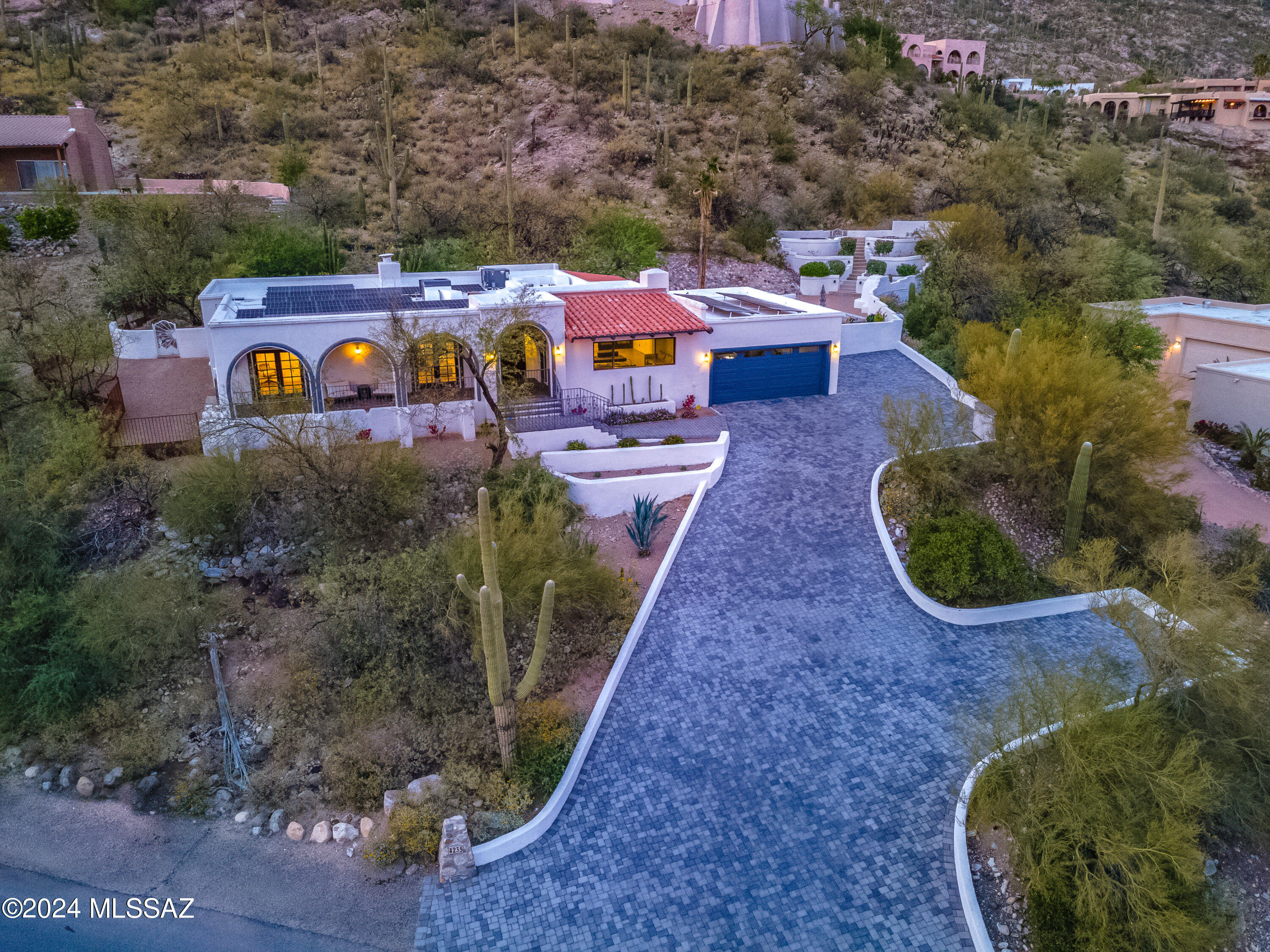 4235 E Coronado Drive