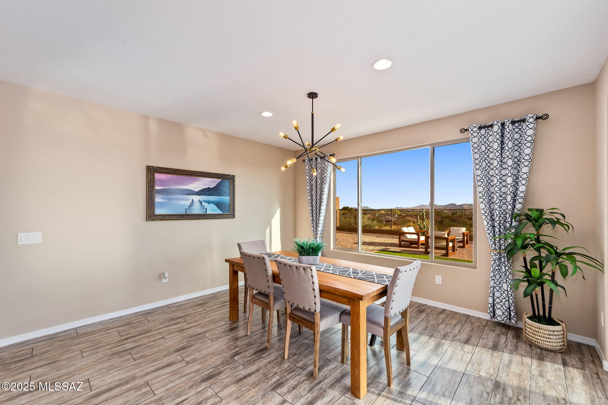5359 W Avenida Tierra Alta
