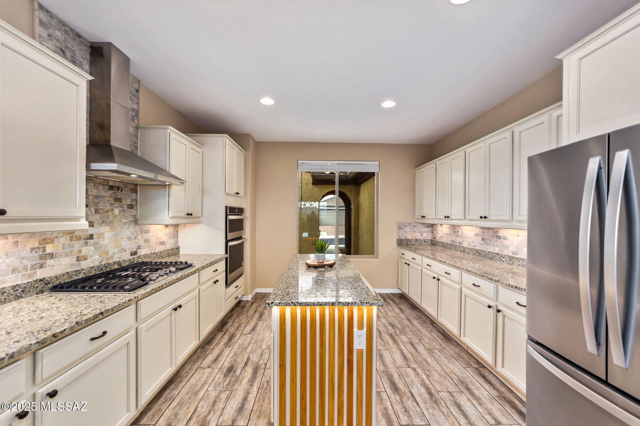 5359 W Avenida Tierra Alta