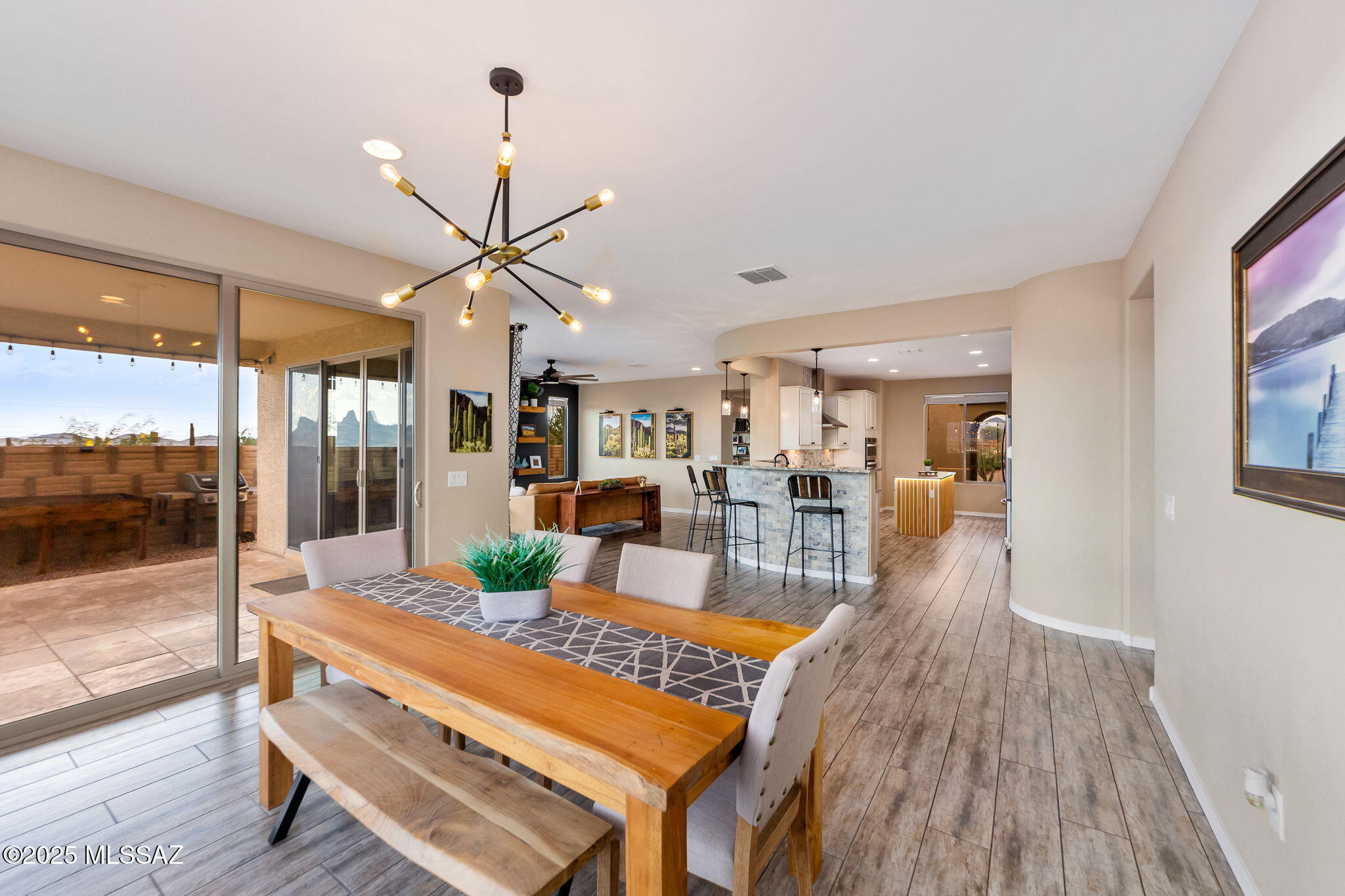 5359 W Avenida Tierra Alta