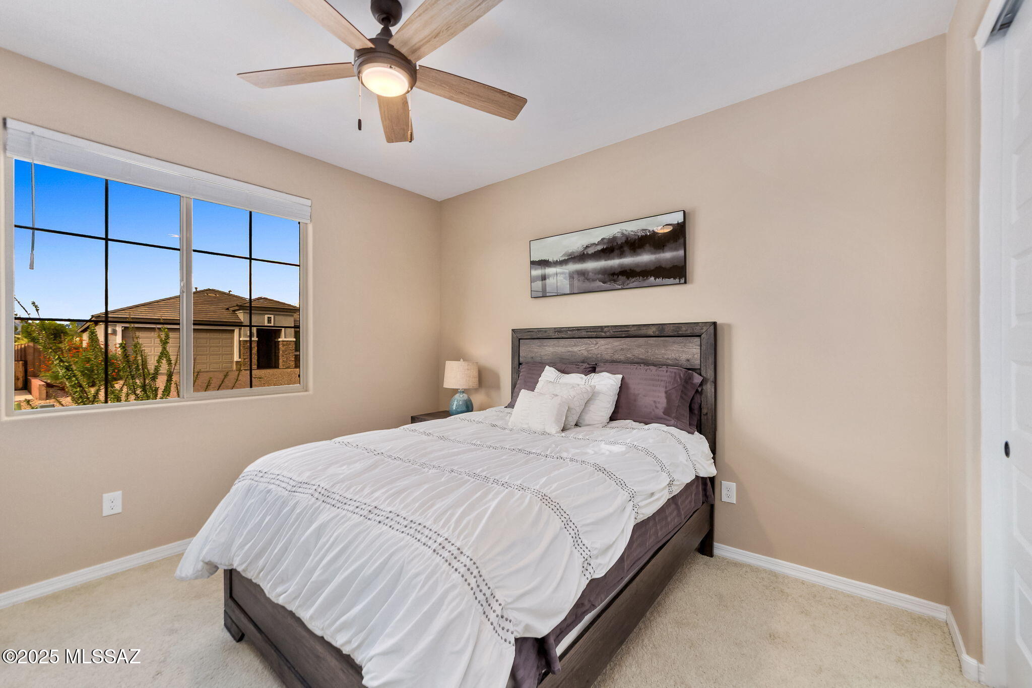 5359 W Avenida Tierra Alta