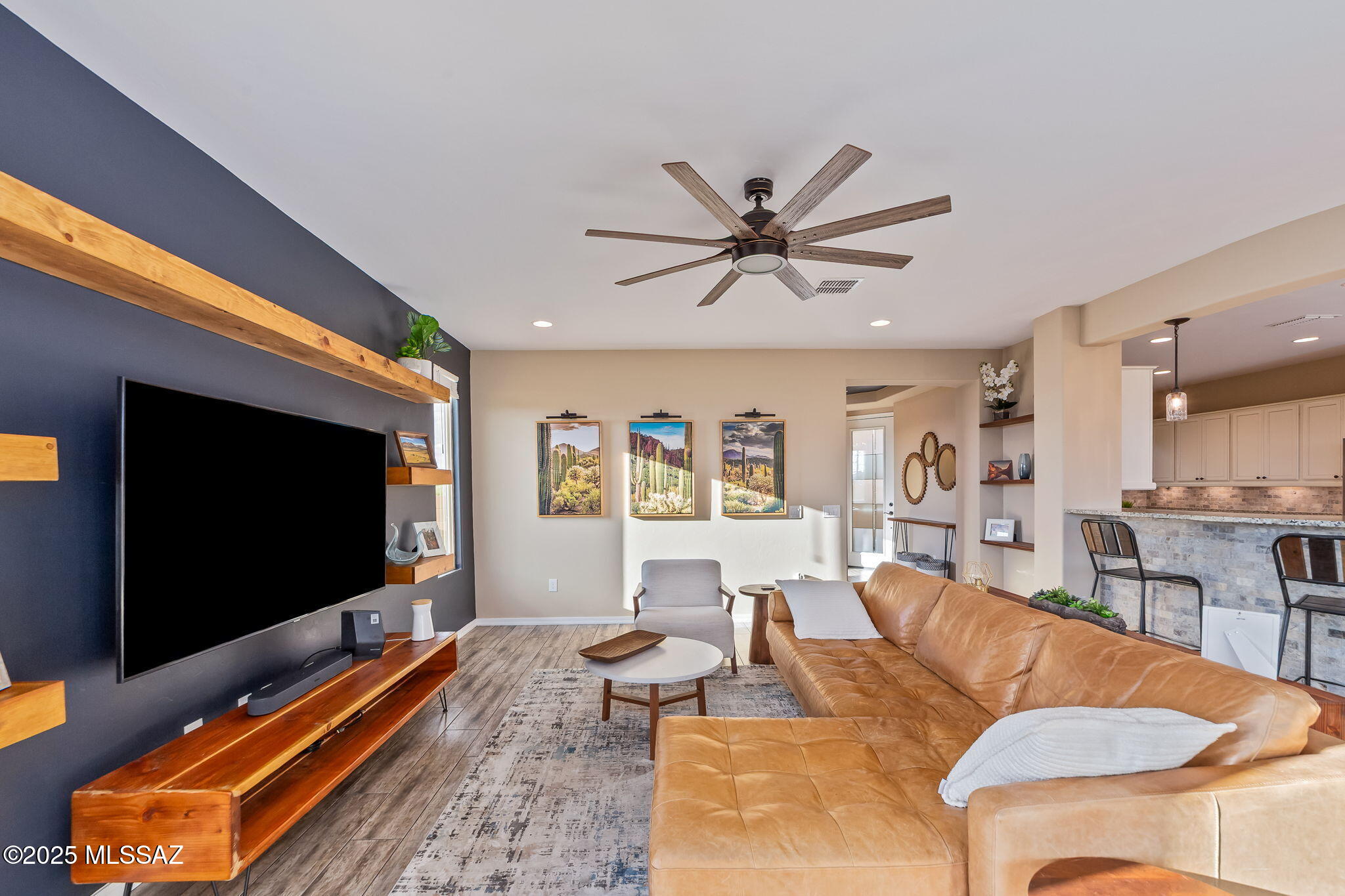 5359 W Avenida Tierra Alta