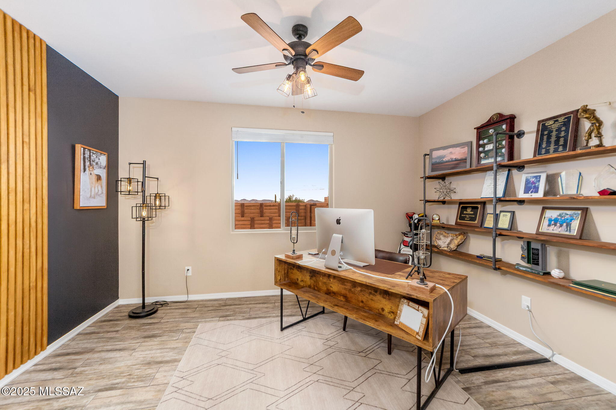 5359 W Avenida Tierra Alta