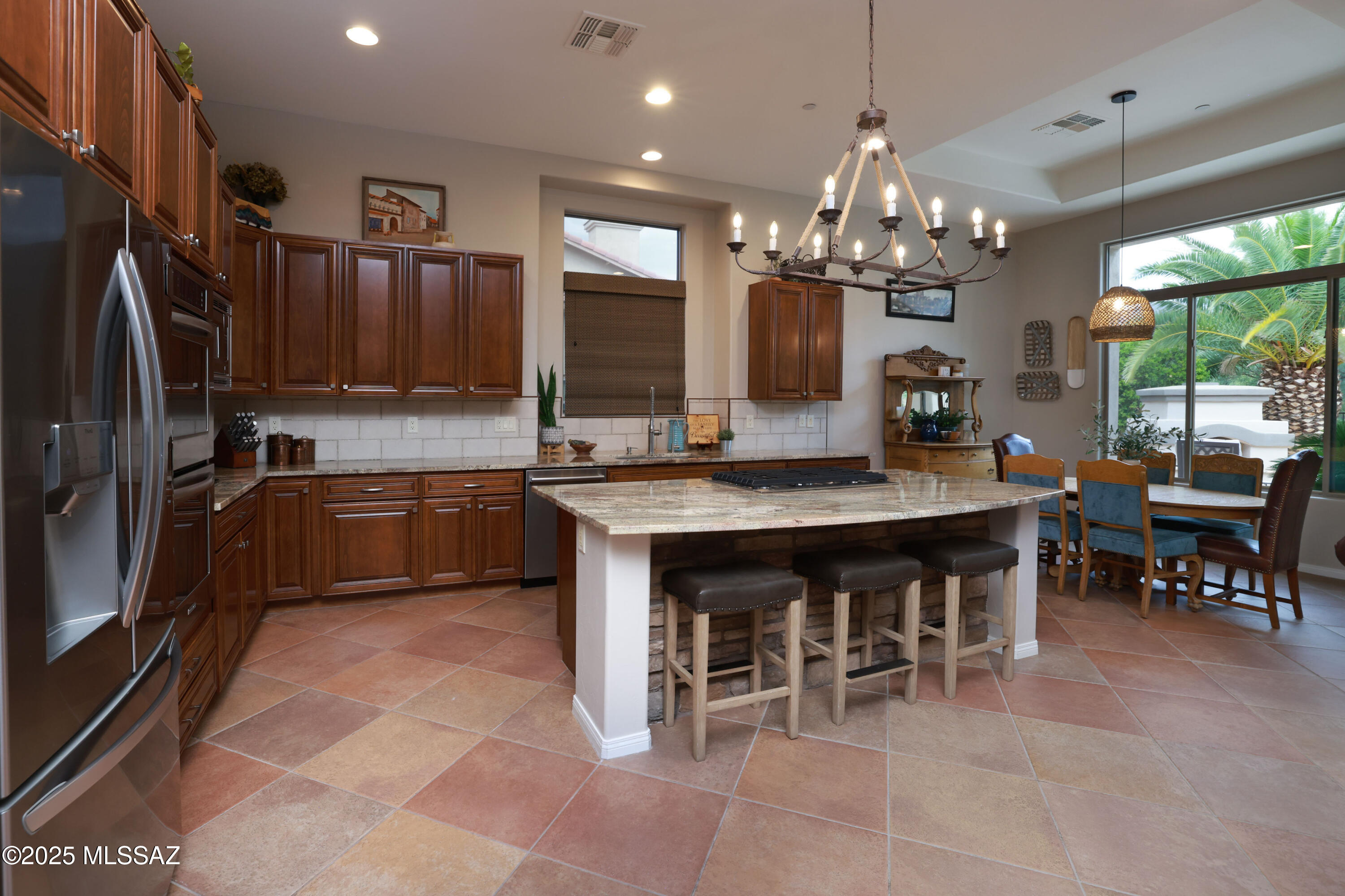 14192 N Sunset Gallery Drive