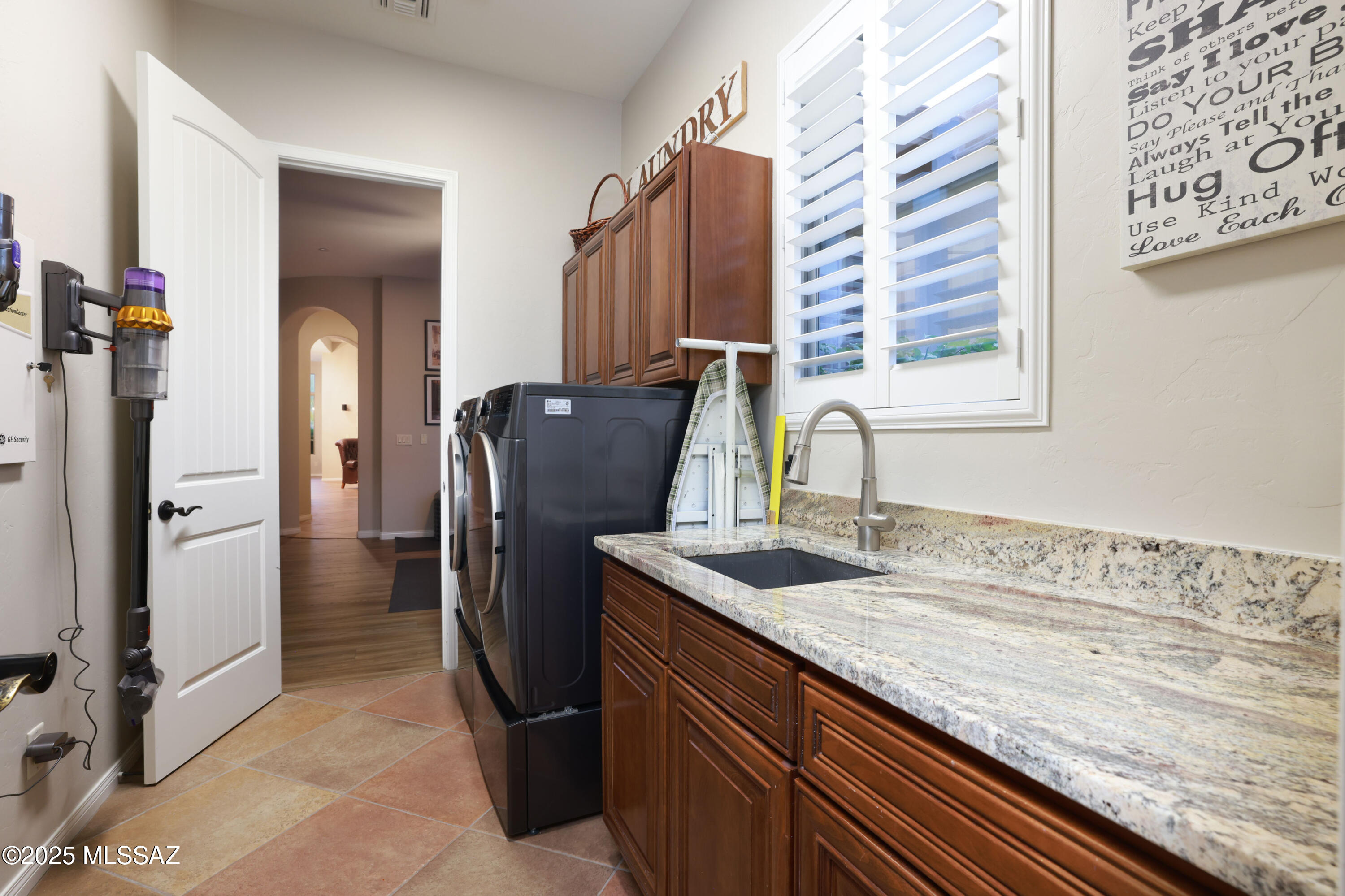 14192 N Sunset Gallery Drive