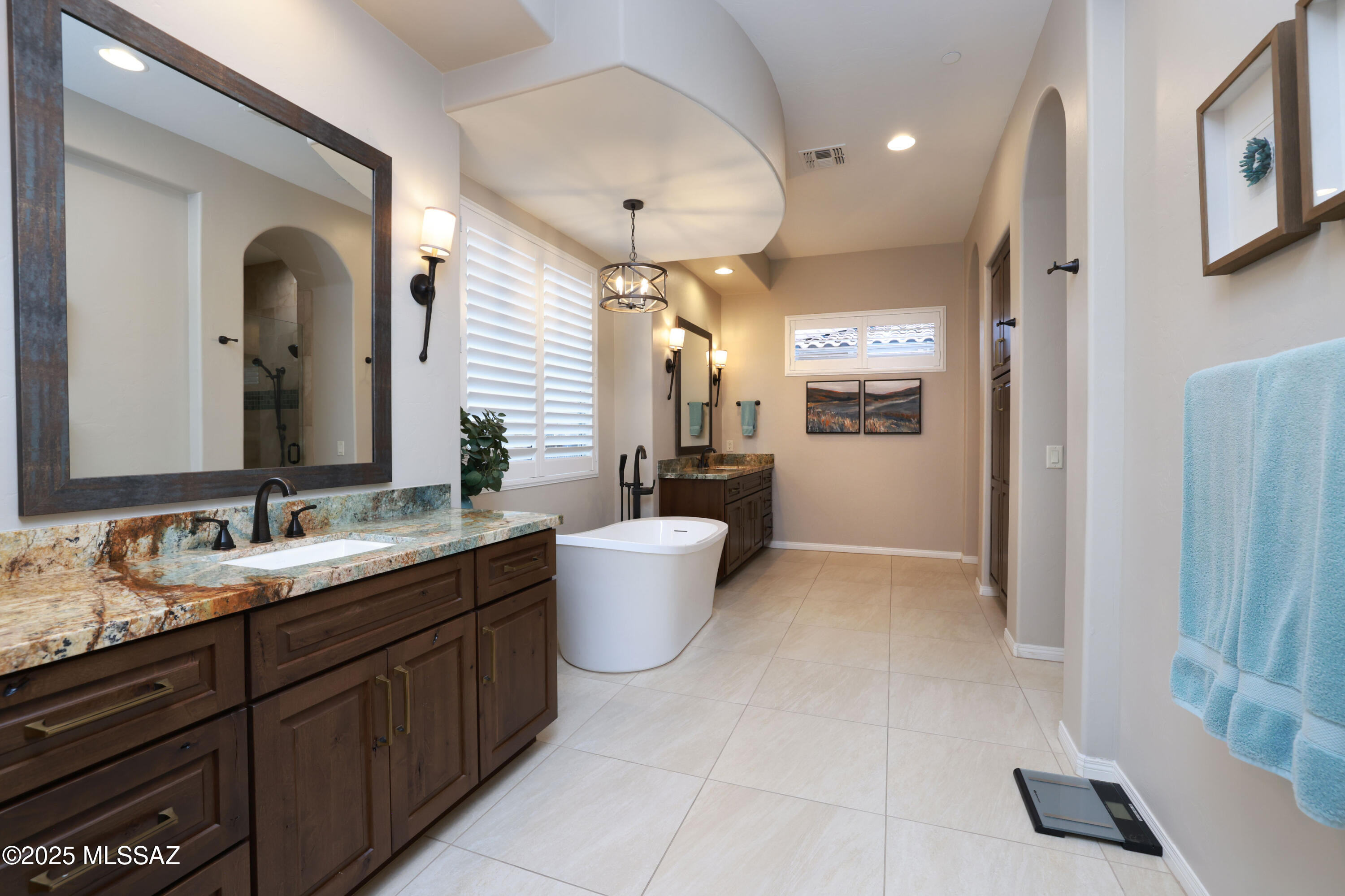 14192 N Sunset Gallery Drive