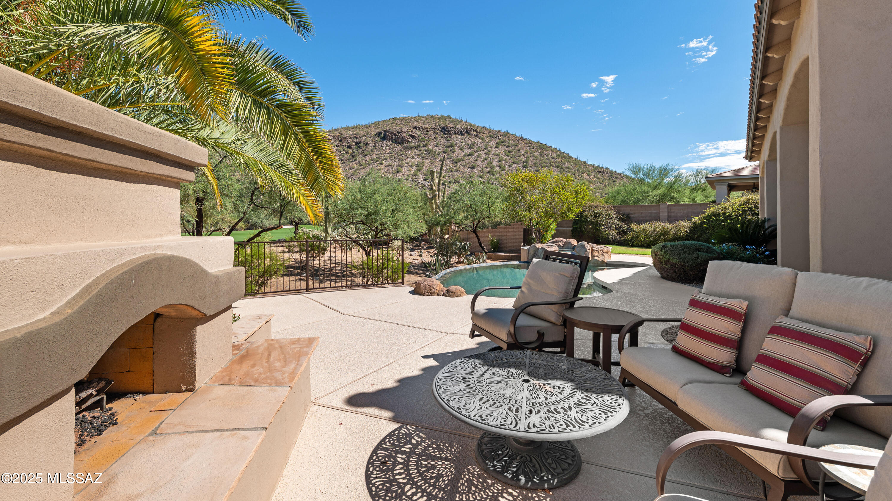 14192 N Sunset Gallery Drive