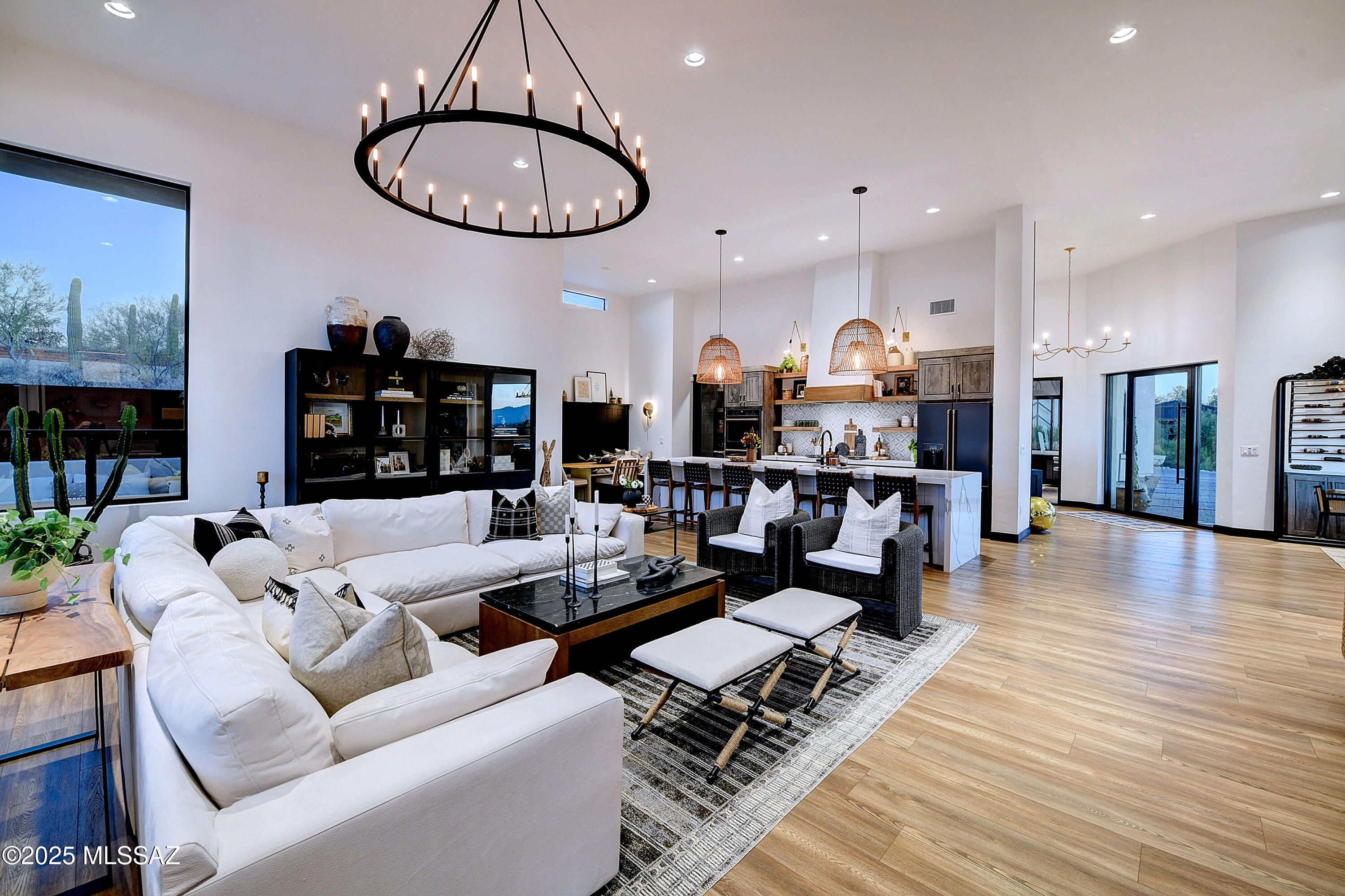 4334 N CAMINO DEL OBISPO