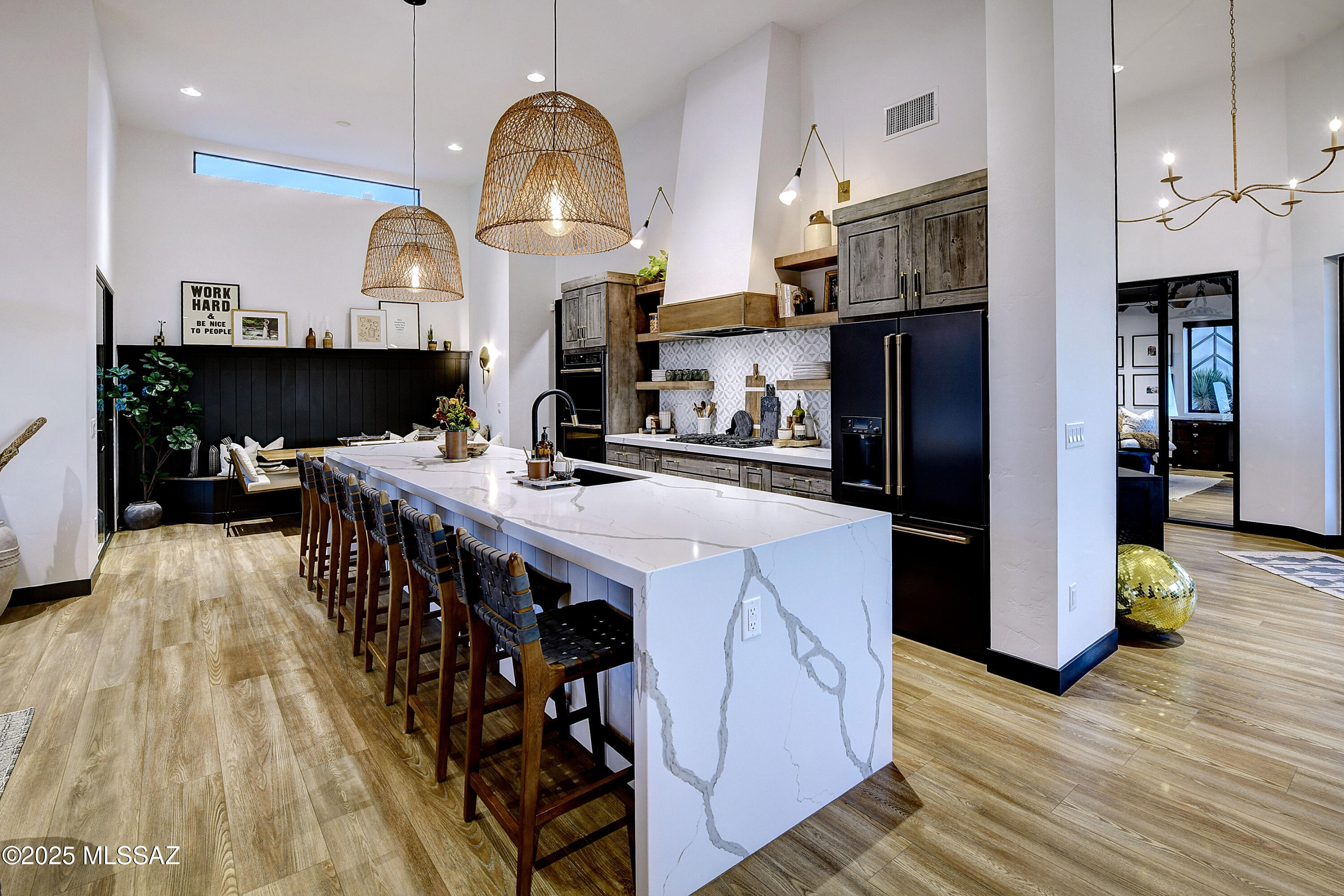 4334 N CAMINO DEL OBISPO