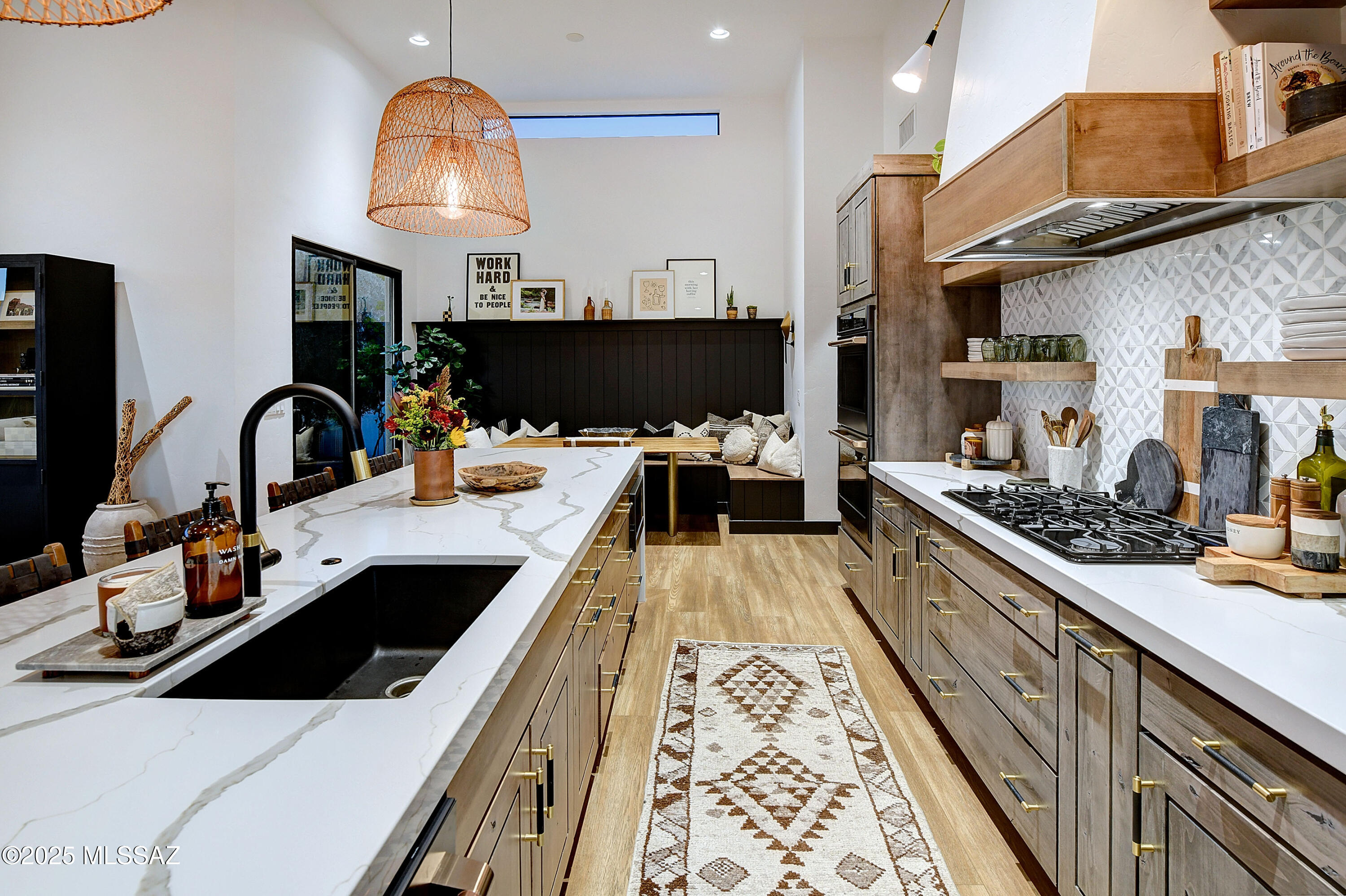 4334 N CAMINO DEL OBISPO