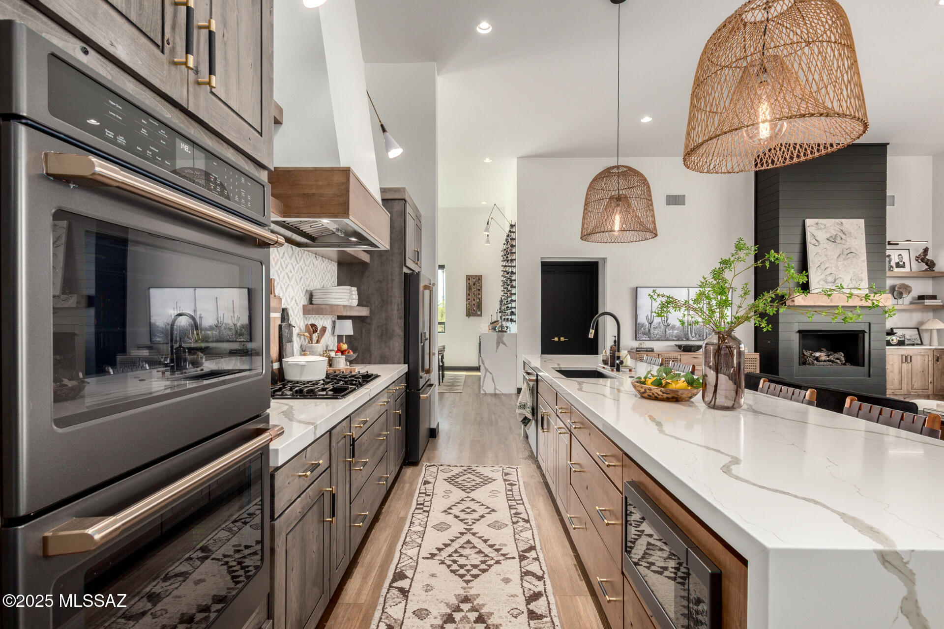 4334 N CAMINO DEL OBISPO