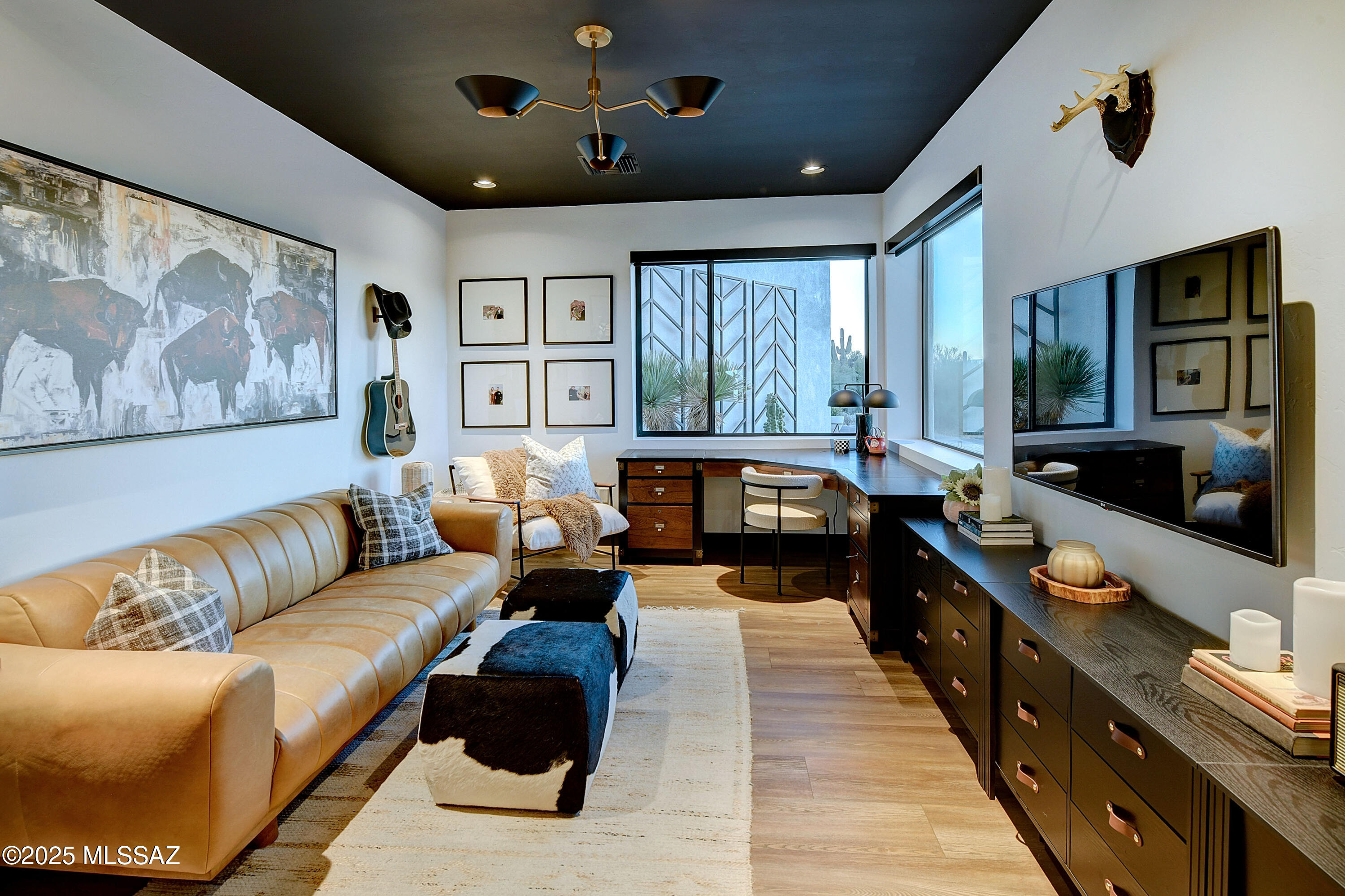 4334 N CAMINO DEL OBISPO