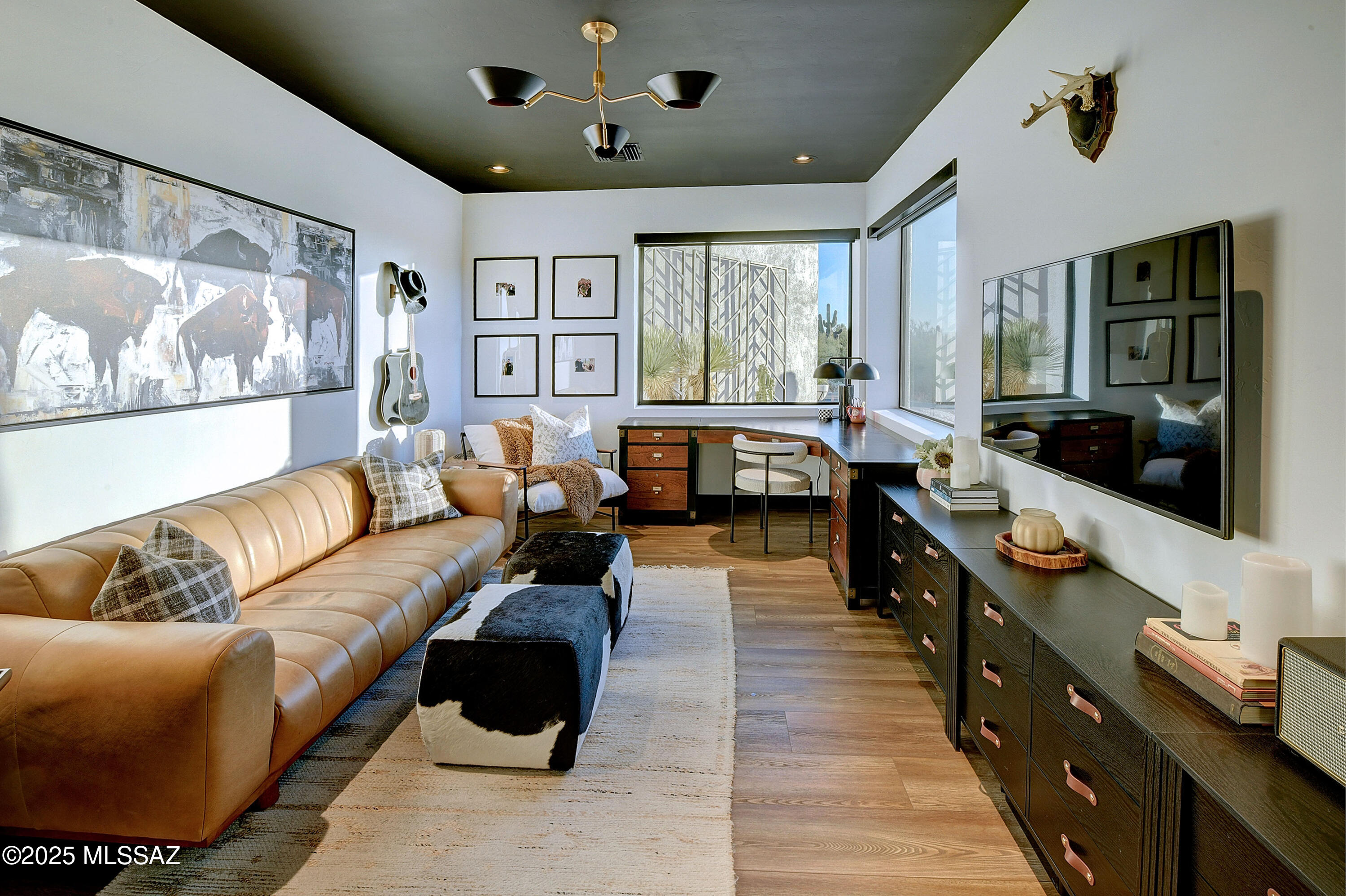 4334 N CAMINO DEL OBISPO