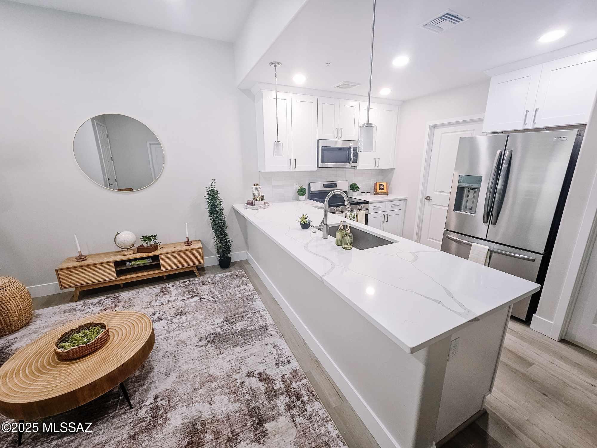 2030 E River Road Unit: 201