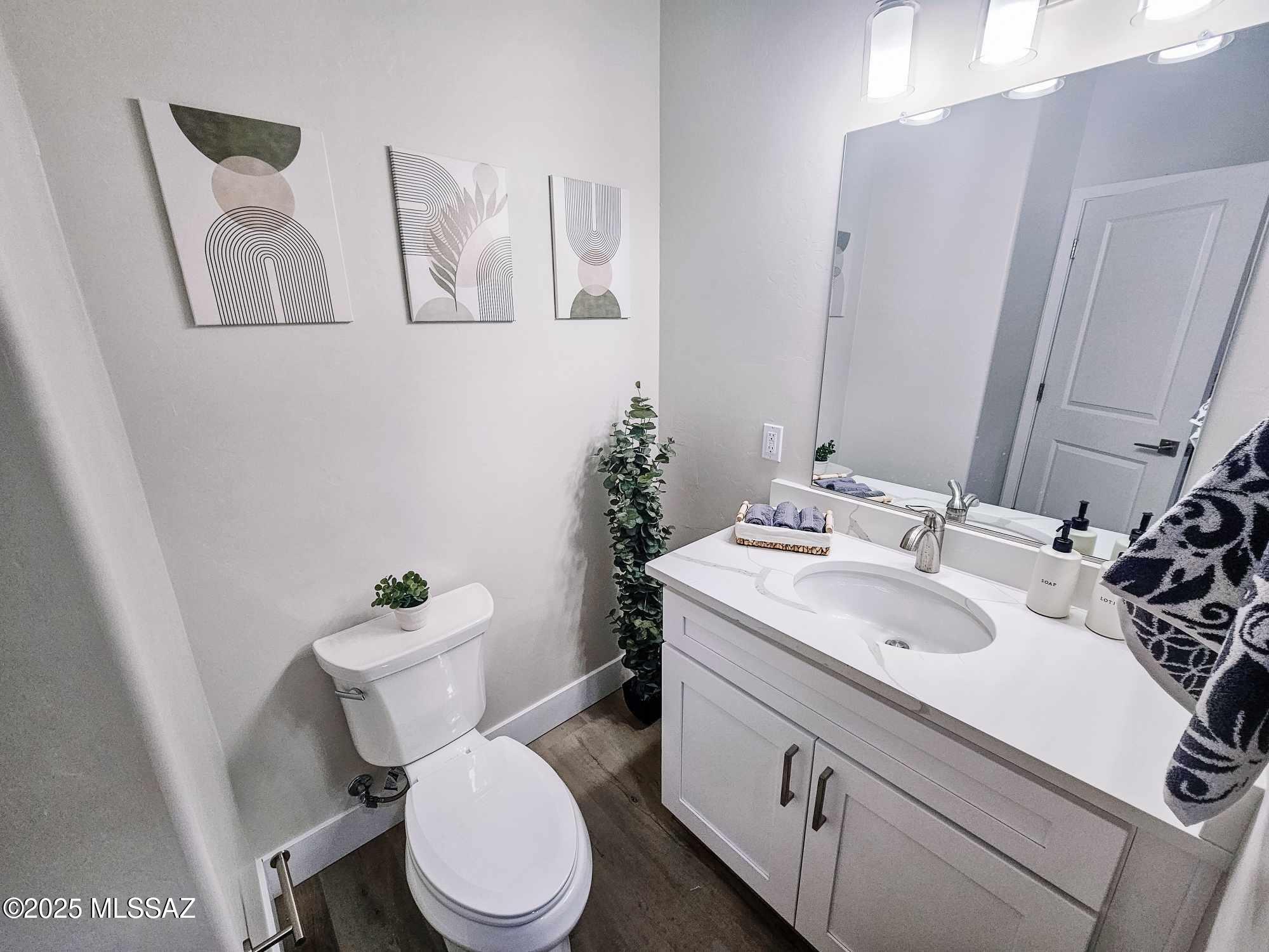 2030 E River Road Unit: 201