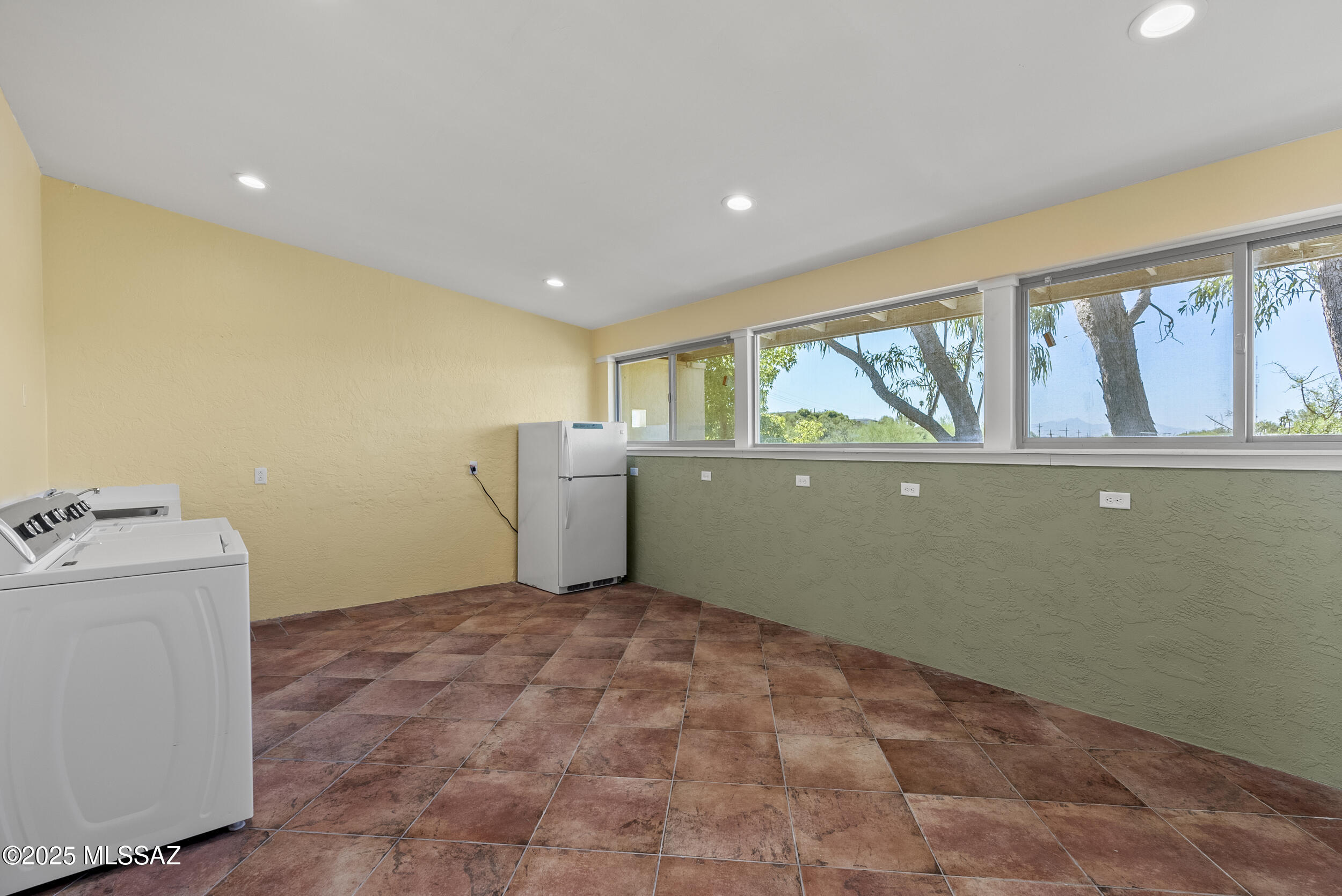4675 E Calle Del Pantera
