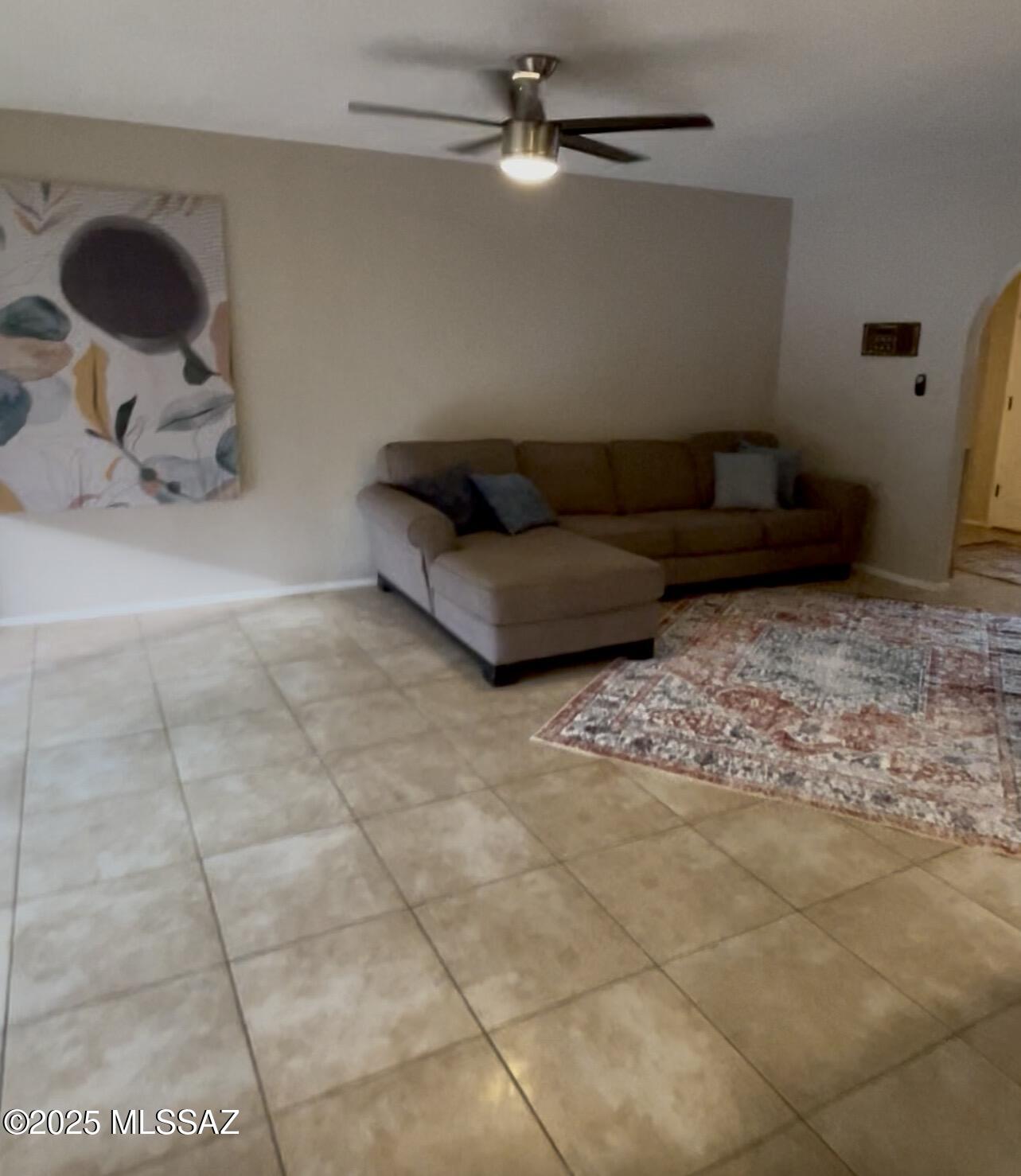 2434 N Shade Tree Circle
